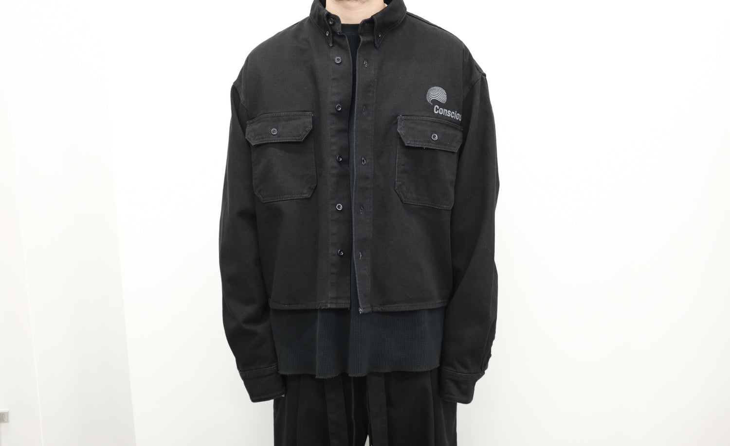 WILLY CHAVARRIA / BIG DADDY BUTTON DOWN CROPPED