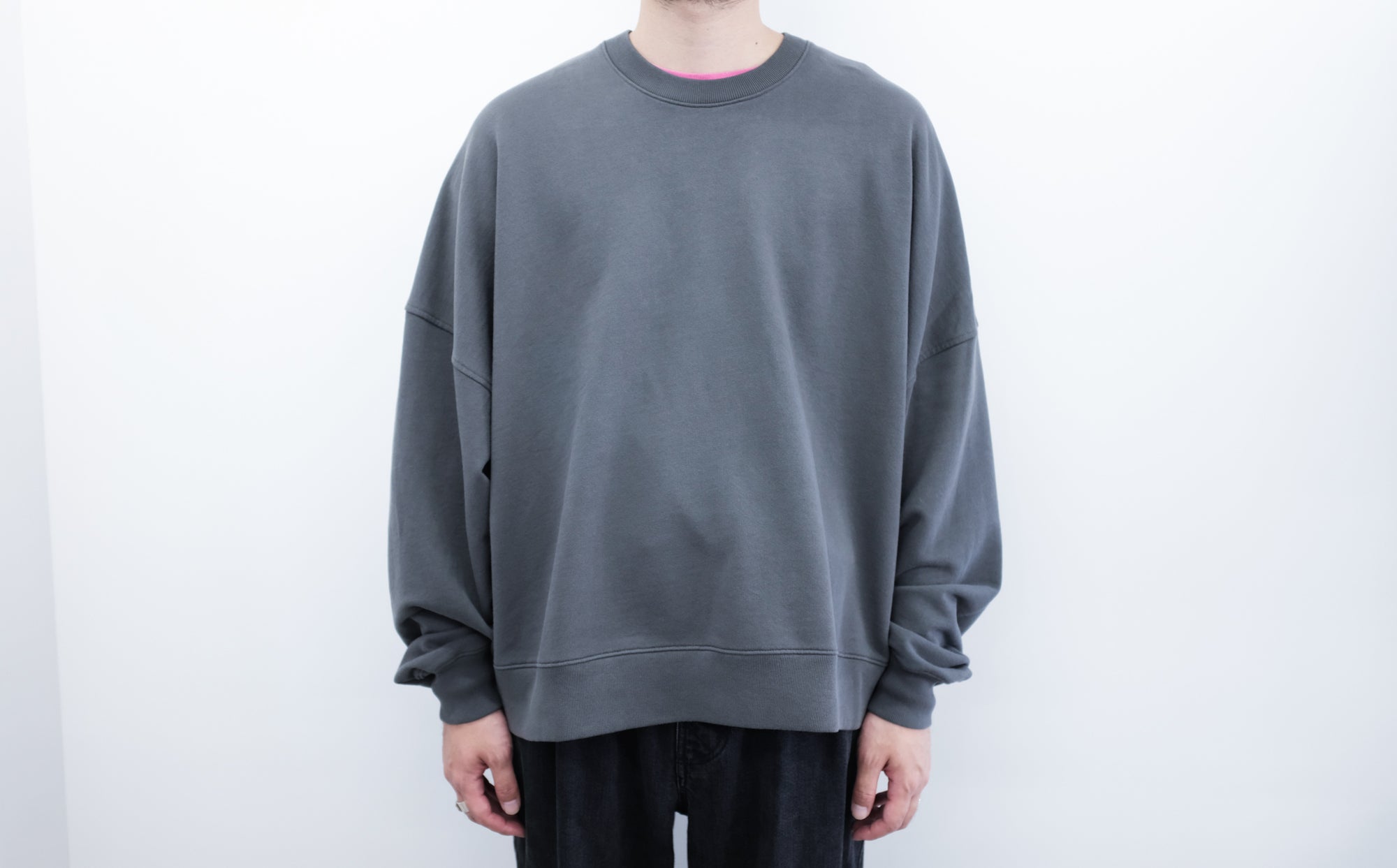 WILLY CHAVARRIA / RUFF NECK BOMBER CREW