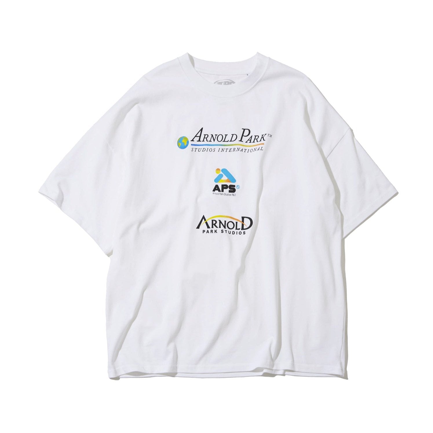 【CCTB Exclusive】ARNOLD PARK STUDIOS / PHARMA LOGO SS T WHITE