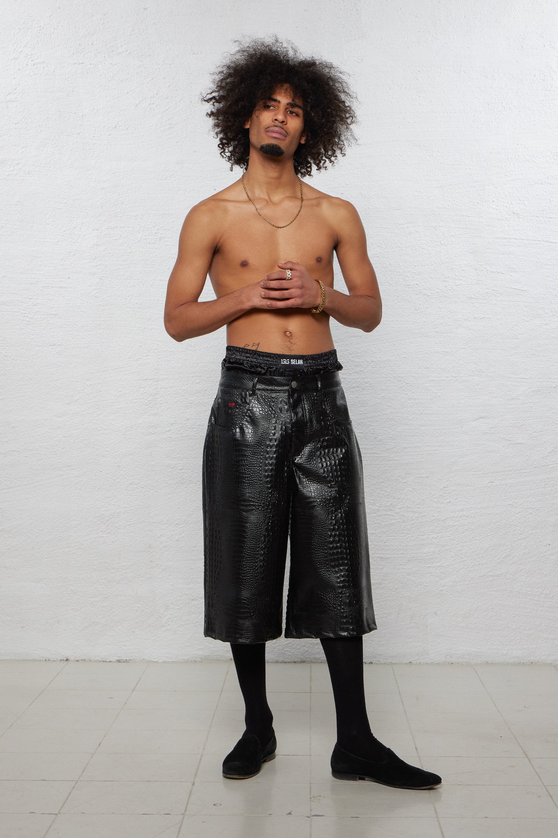 1313 SELAH / LUCA FAUX CROCODILE SHORTS BLACK
