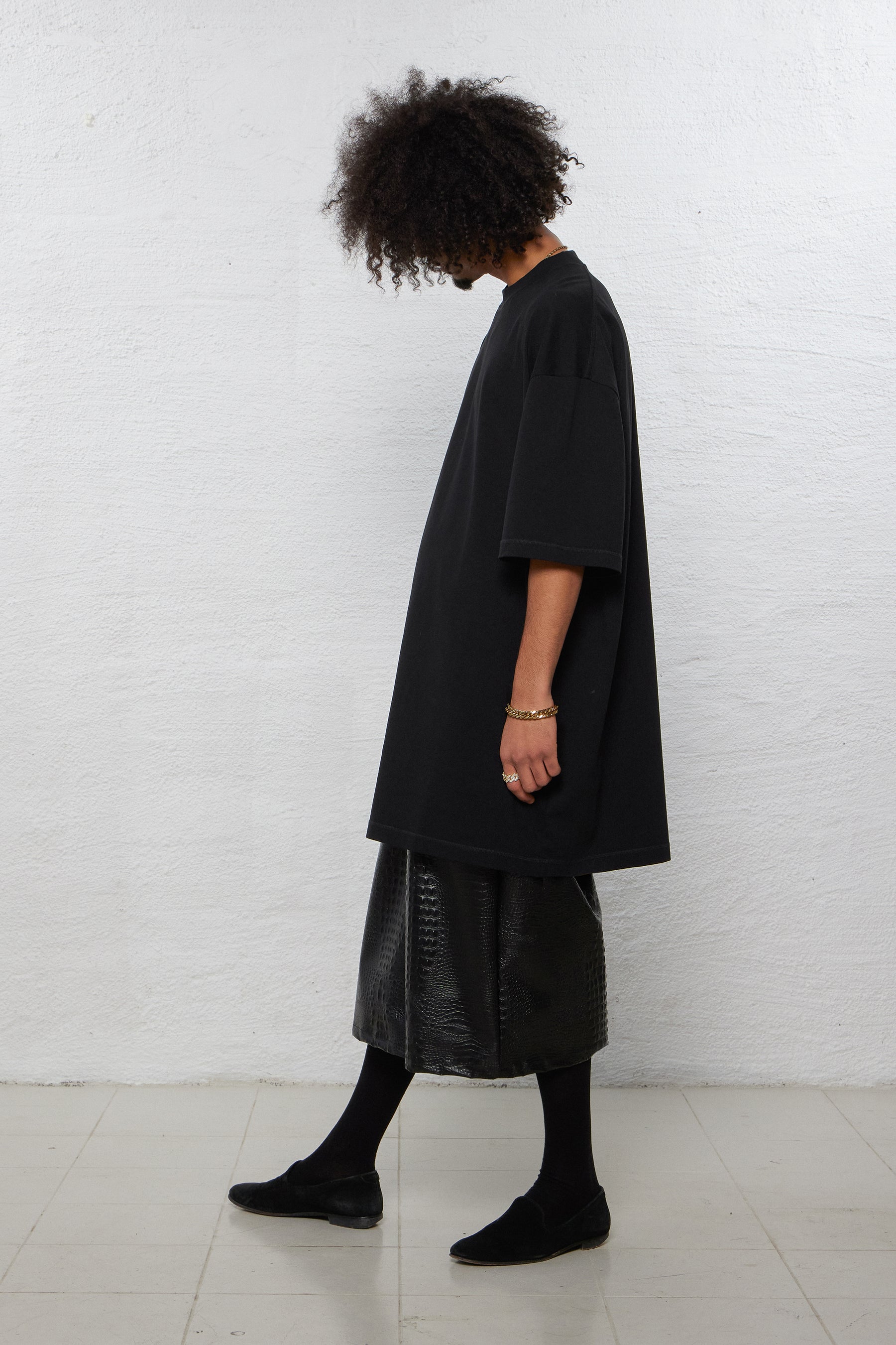 1313 SELAH / MASSIVO T BLACK