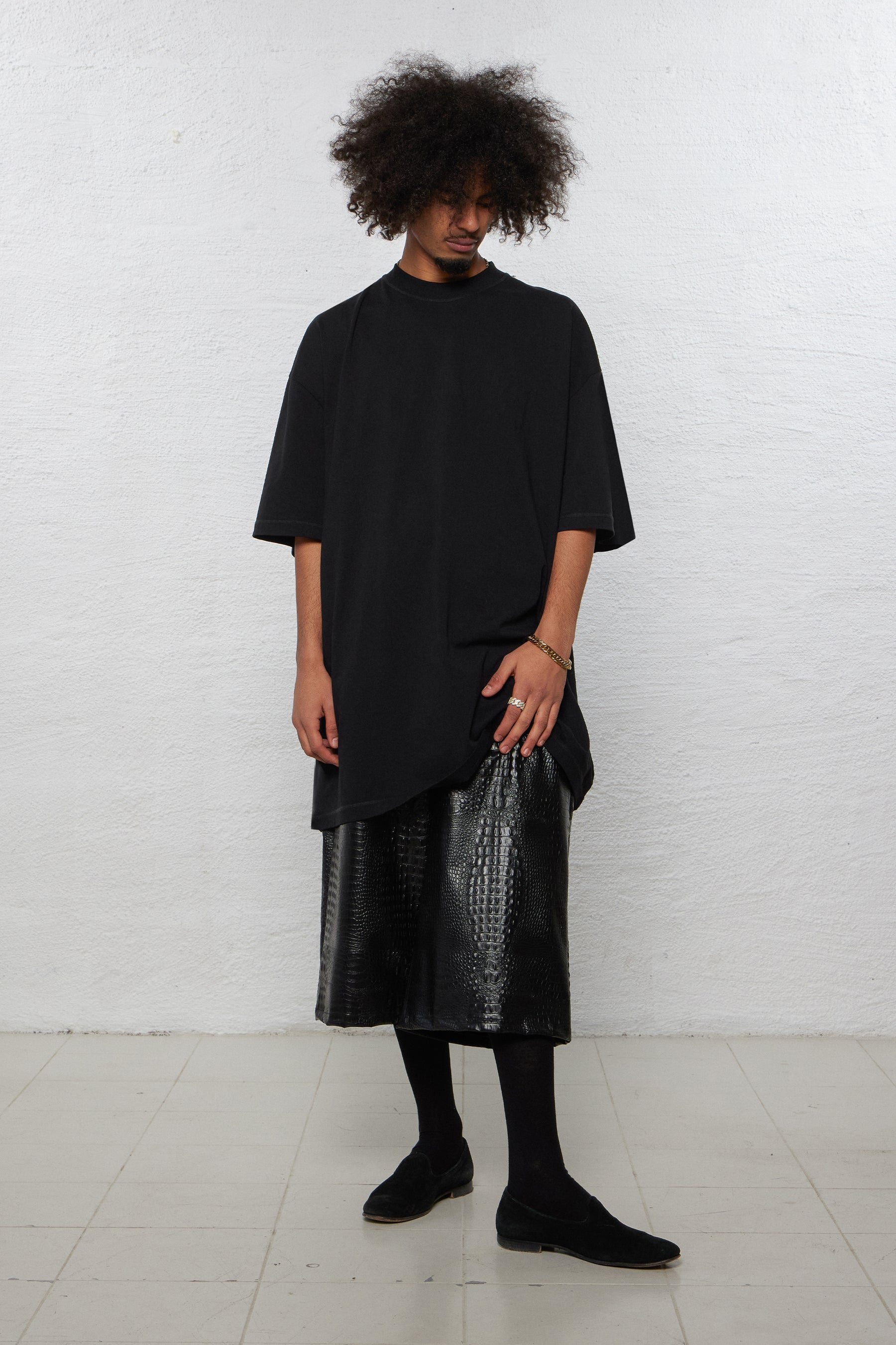 1313 SELAH / MASSIVO T BLACK