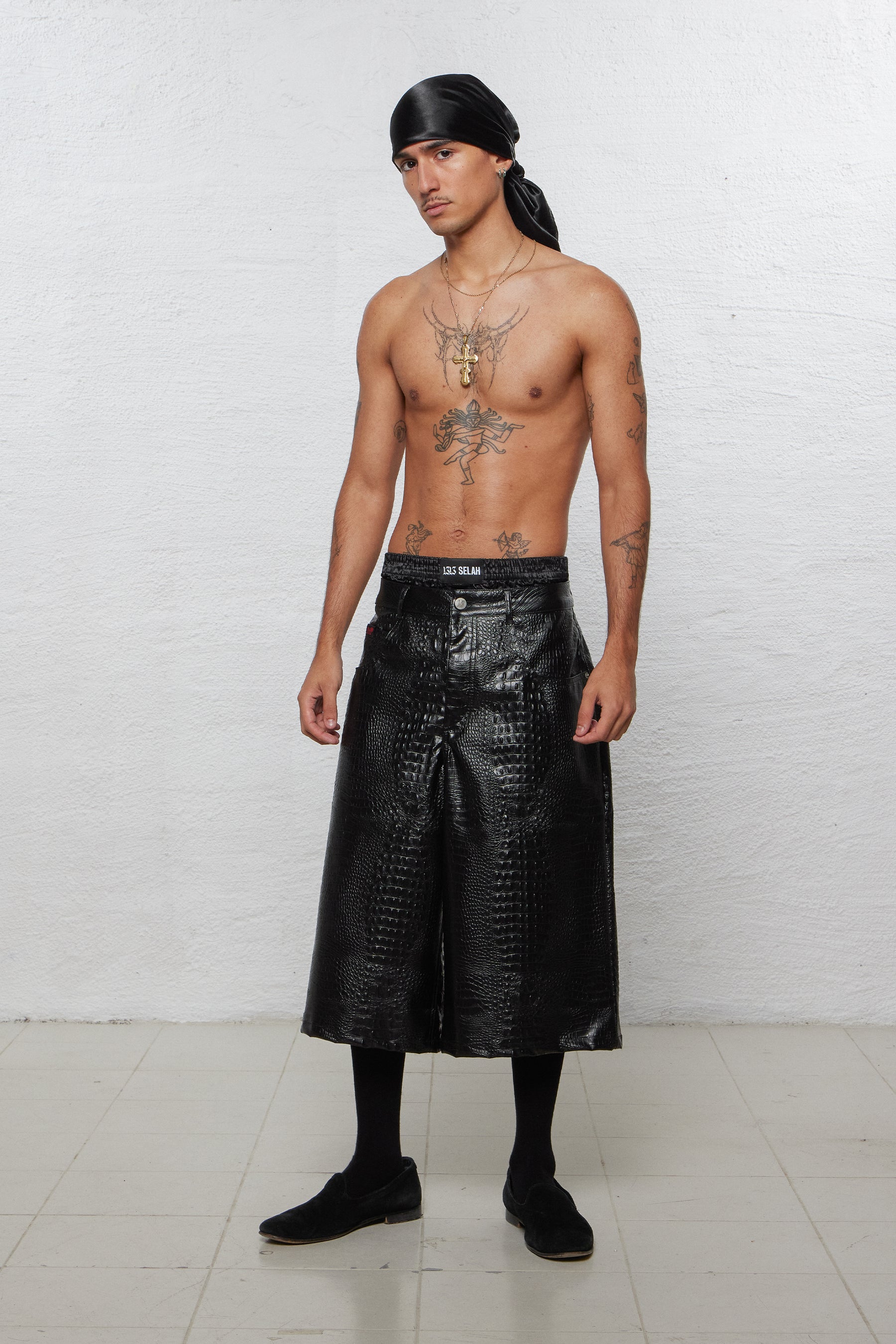 1313 SELAH / LUCA FAUX CROCODILE SHORTS BLACK