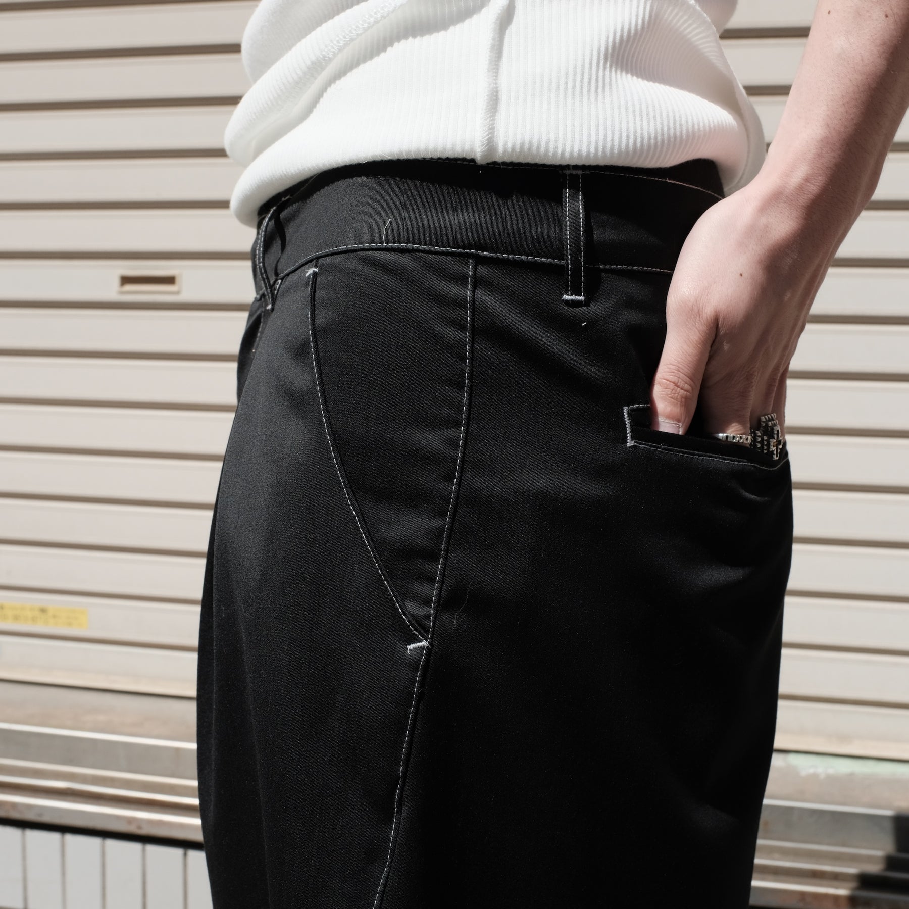 LUXENBURG / CHATEAU SHORT NIGHT BLACK