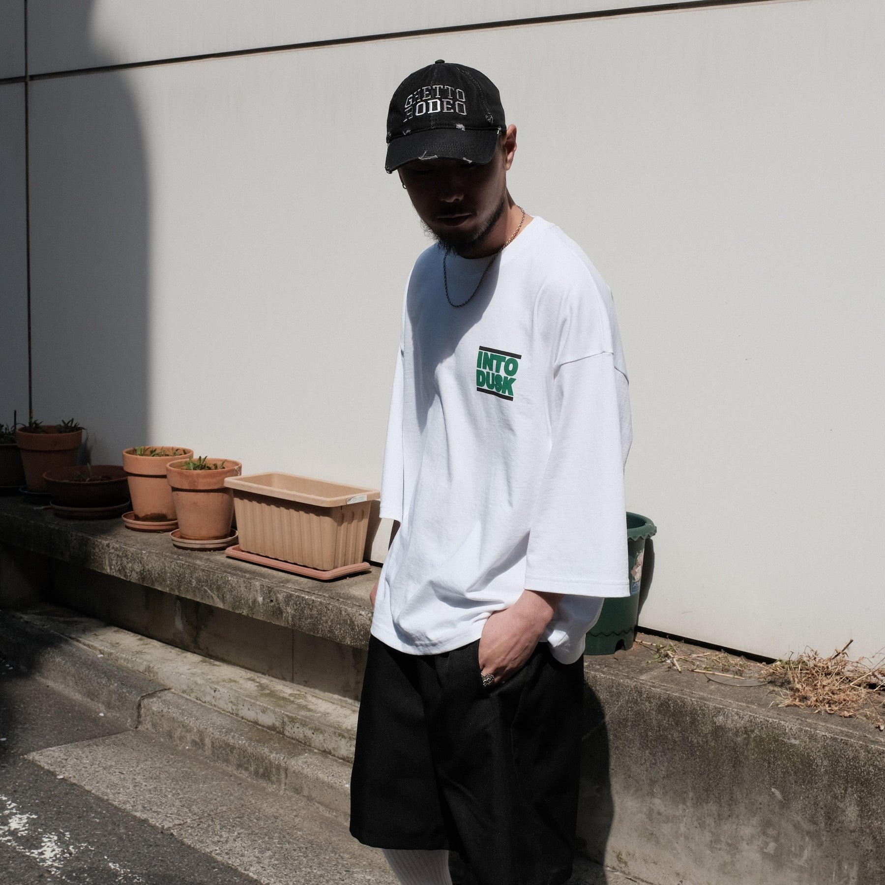 INTODUSK / INTODUSK BOX LOGO T WHITE