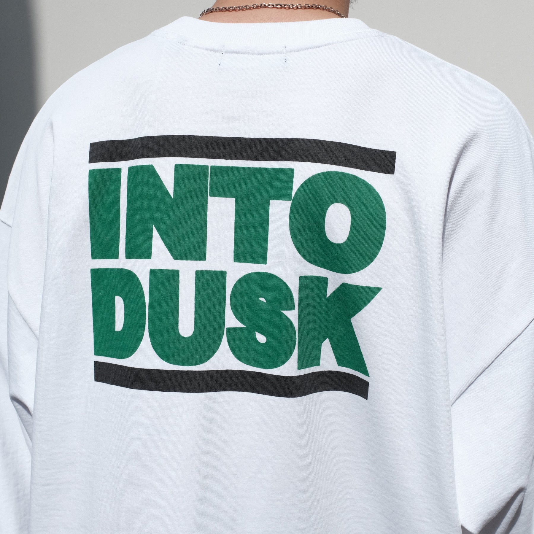 INTODUSK / INTODUSK BOX LOGO T WHITE