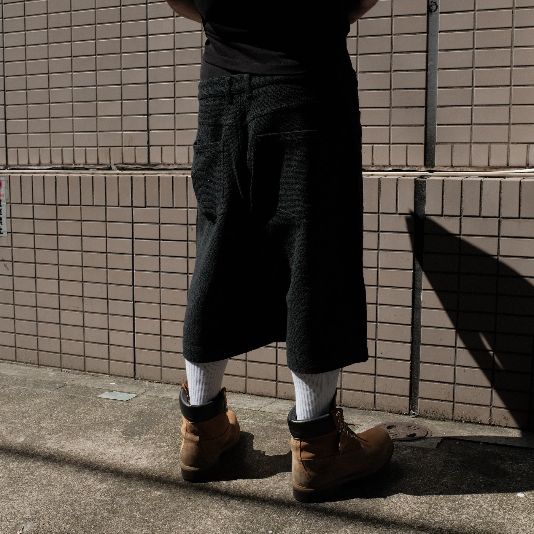 INTODUSK / TWEED EDGE REINFORCED SHORTS BLACK