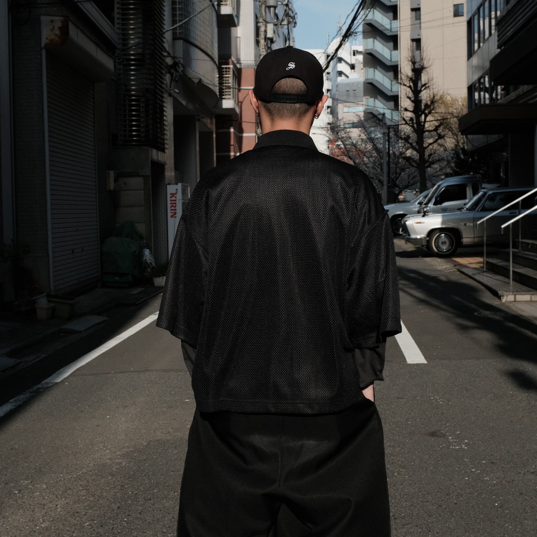 INTODUSK / MESH POLO BLACK