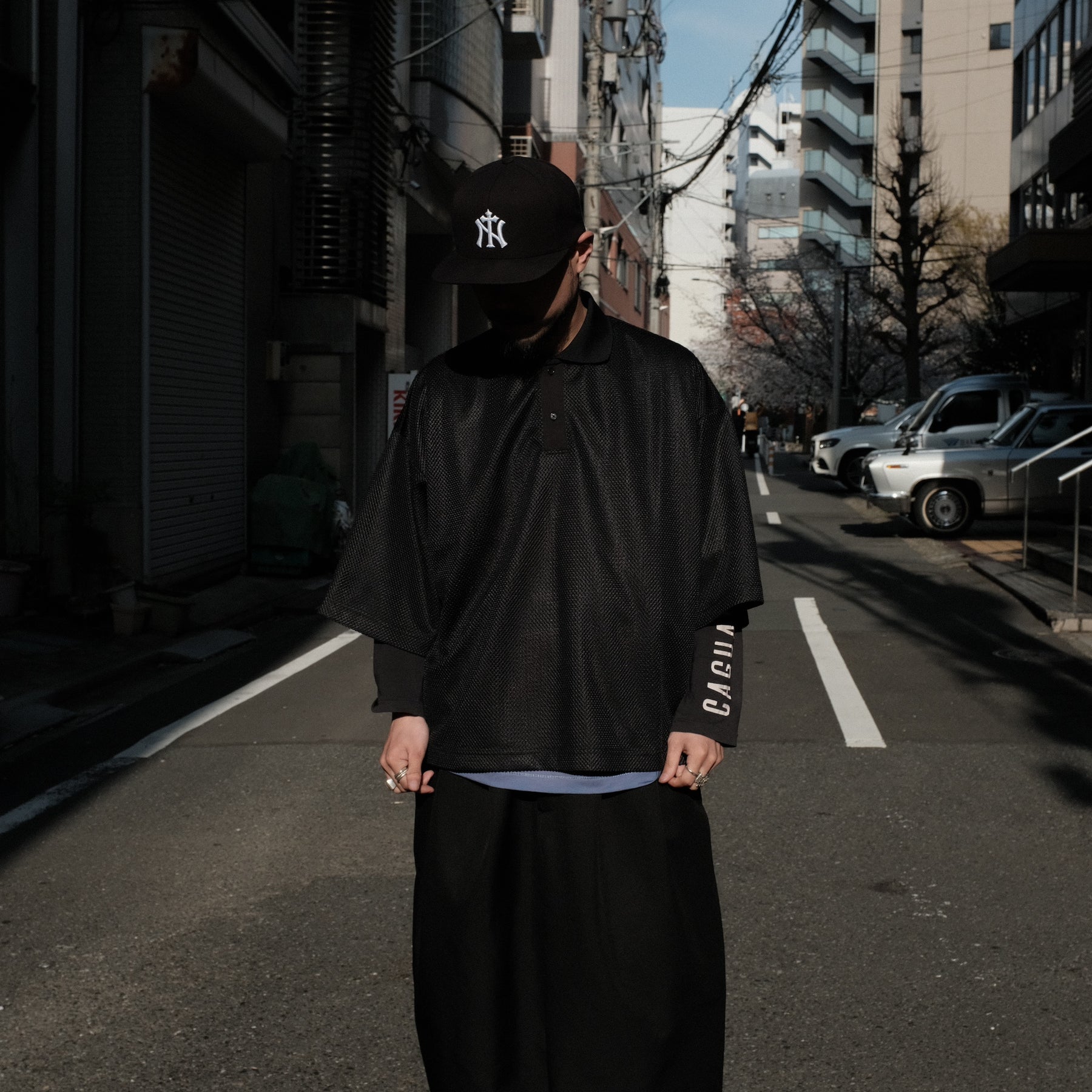 INTODUSK / MESH POLO BLACK