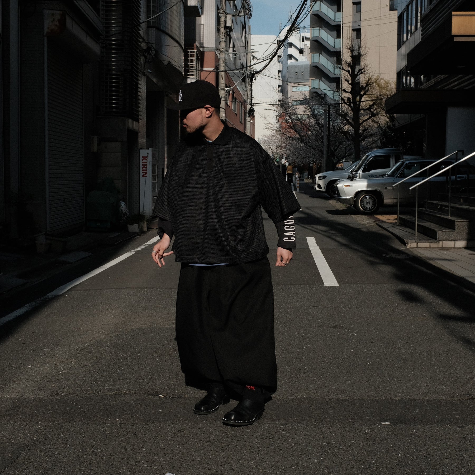 INTODUSK / MESH POLO BLACK