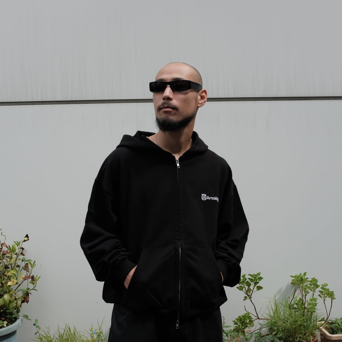 <span style="color: #f50b0b;">Last One</span> ARNOLD PARK STUDIOS / CHAINSAW LOGO ZIP HOODIE BLACK