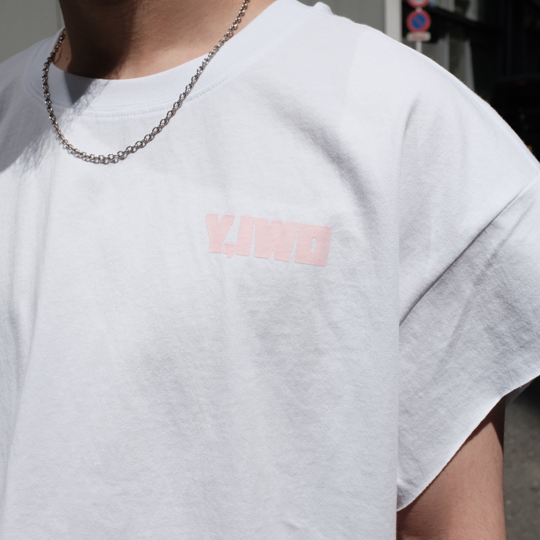 Y,IWO / “Totally Awesome” Cap Sleeve WHITE