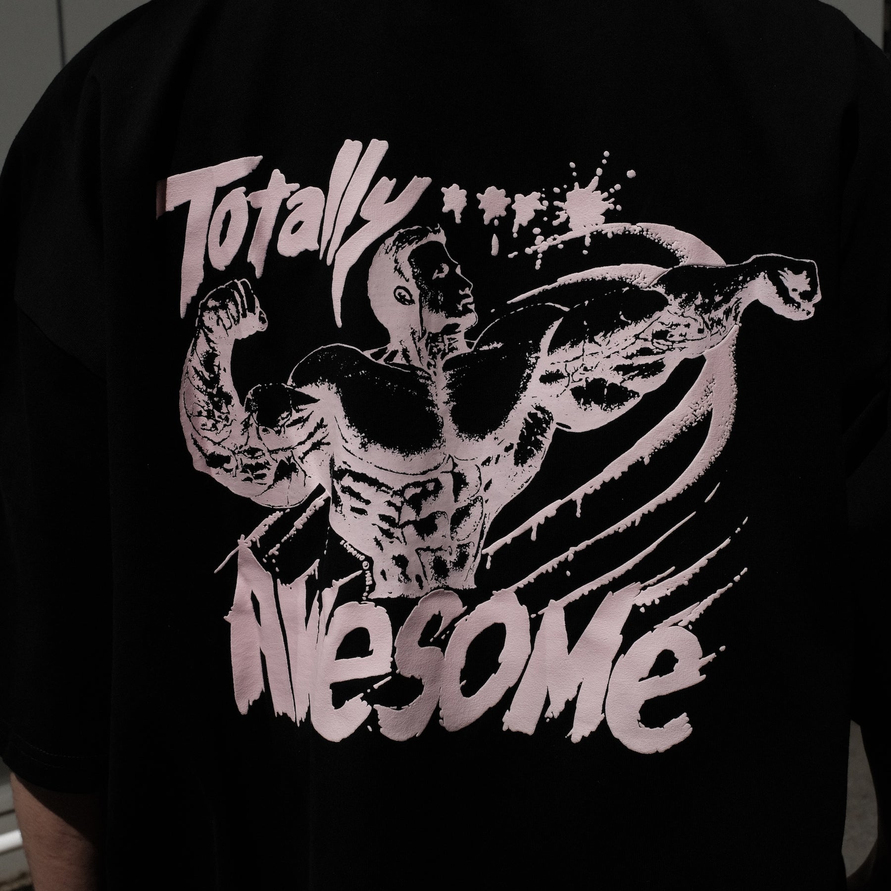 <span style="color: #f50b0b;">Last One</span> Y,IWO / “Totally Awesome” Pocket Tee BLACK