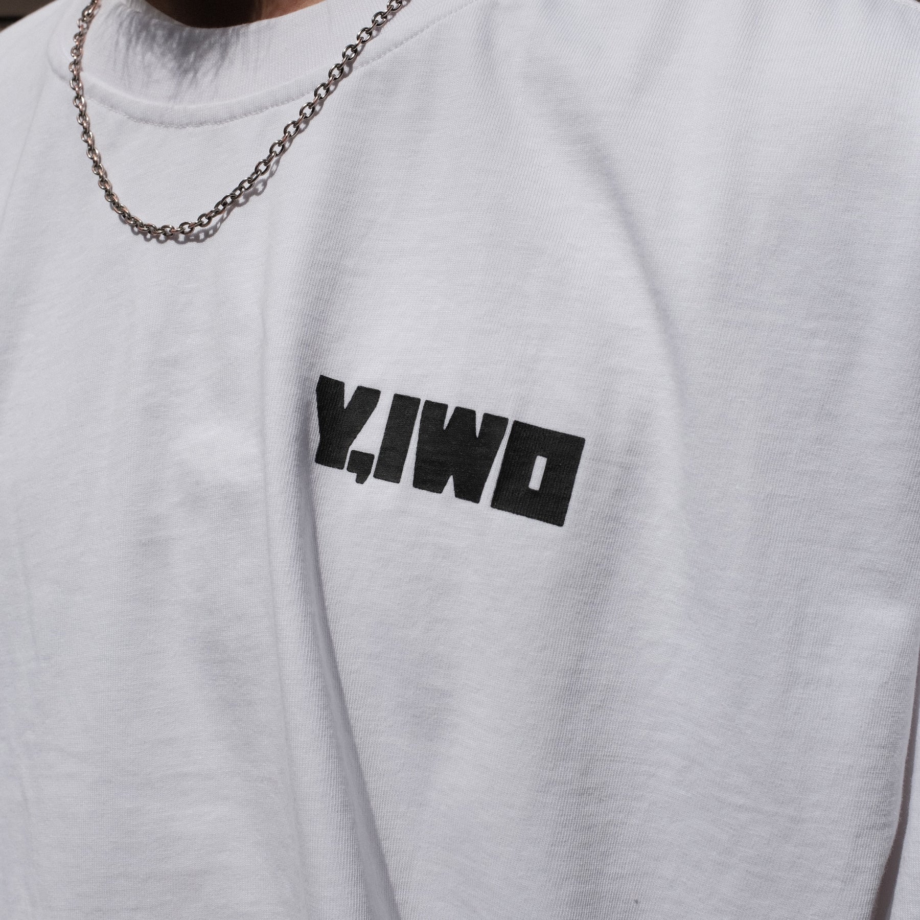 <span style="color: #f50b0b;">Last One</span> Y,IWO / Hardwear Cropped Tee WHITE