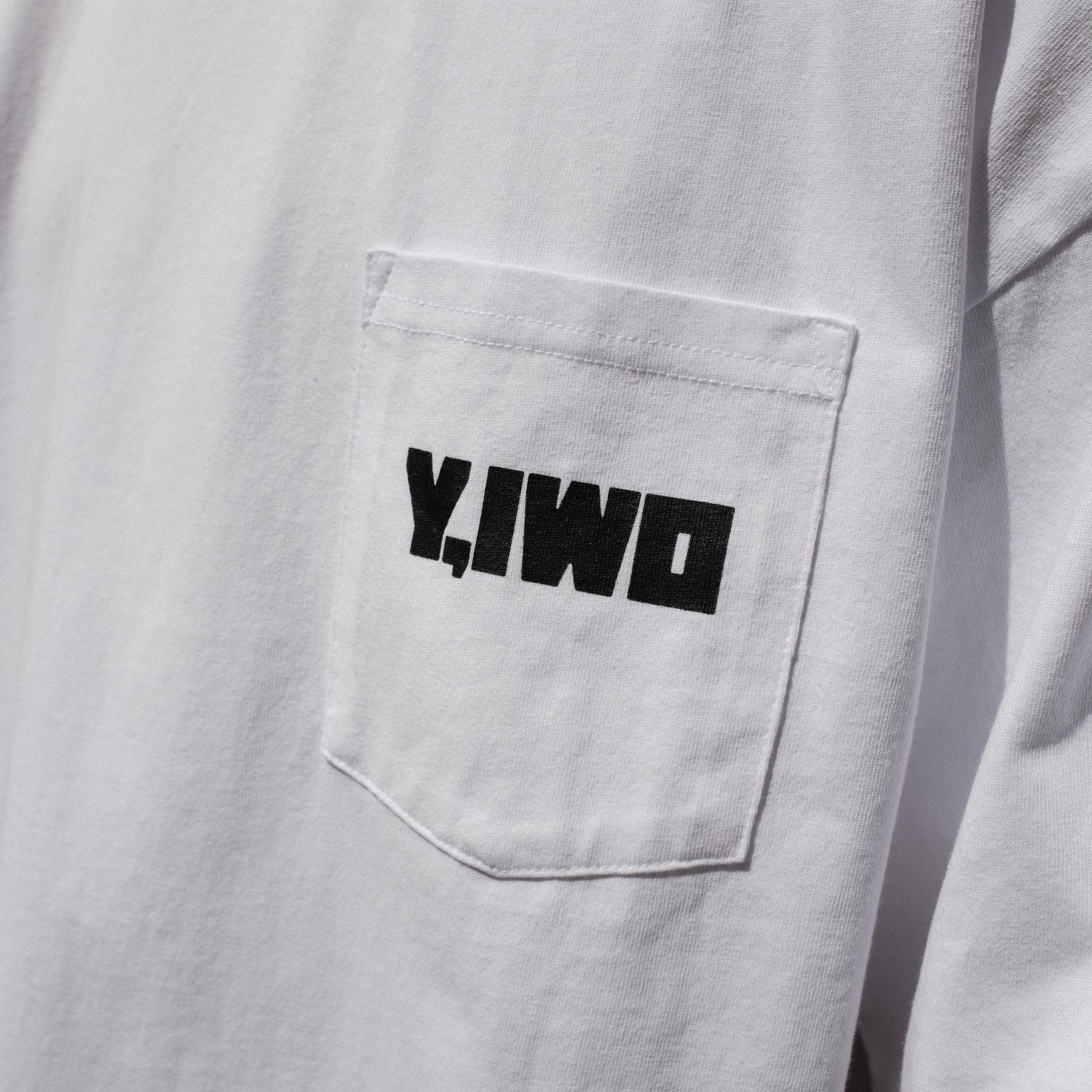 Y,IWO / “Think Big” Pocket Tee WHITE