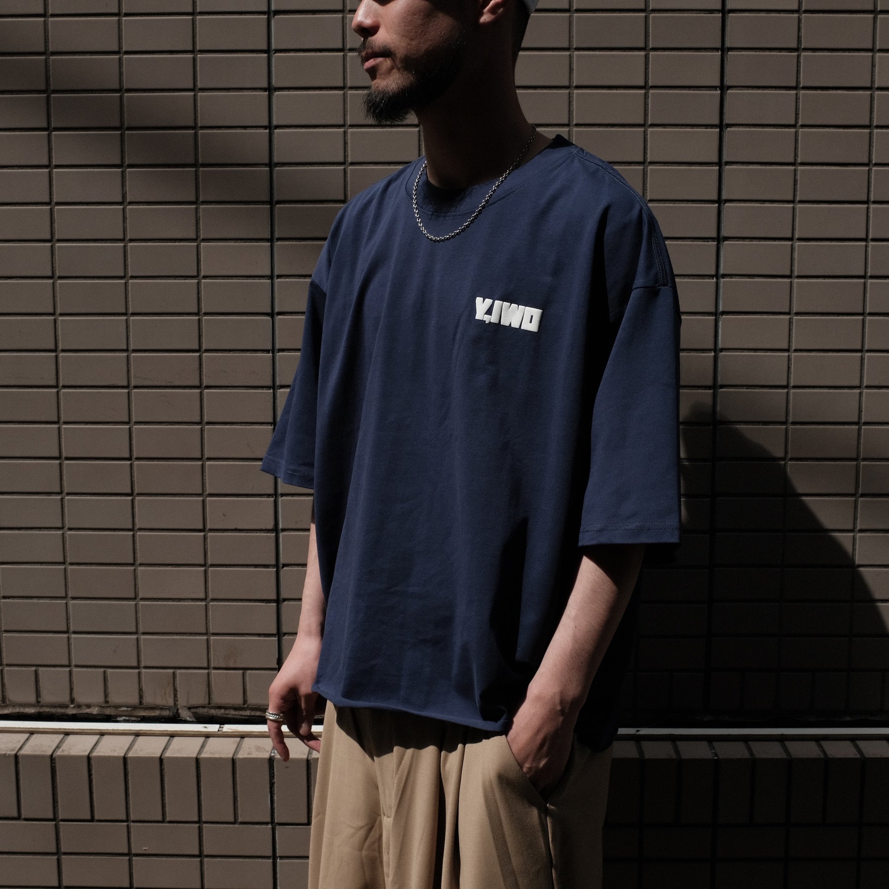 <span style="color: #f50b0b;">Last One</span> Y,IWO / Big Boy Club Cropped Tee NAVY