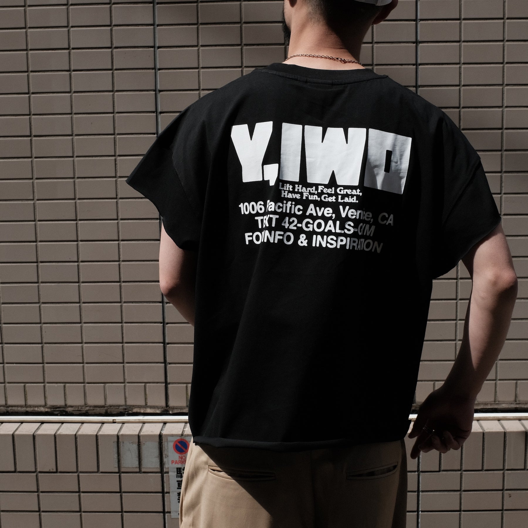Y,IWO / Hardwear Cropped Cap Sleeve Tee BLACK