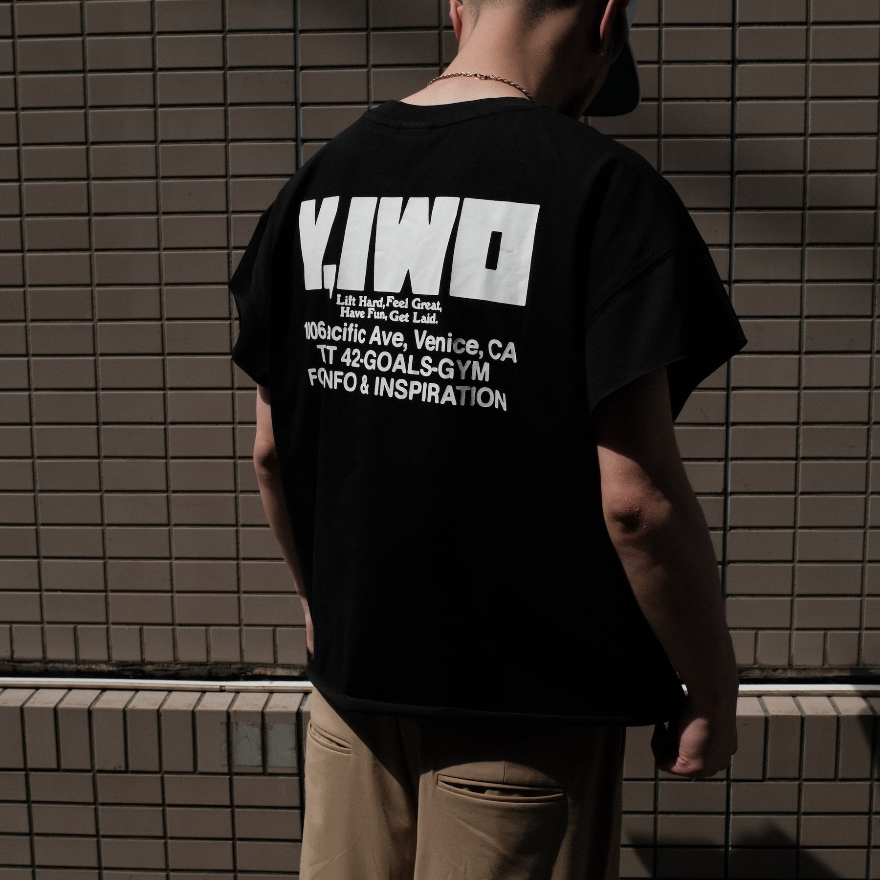 Y,IWO / Hardwear Cropped Cap Sleeve Tee BLACK