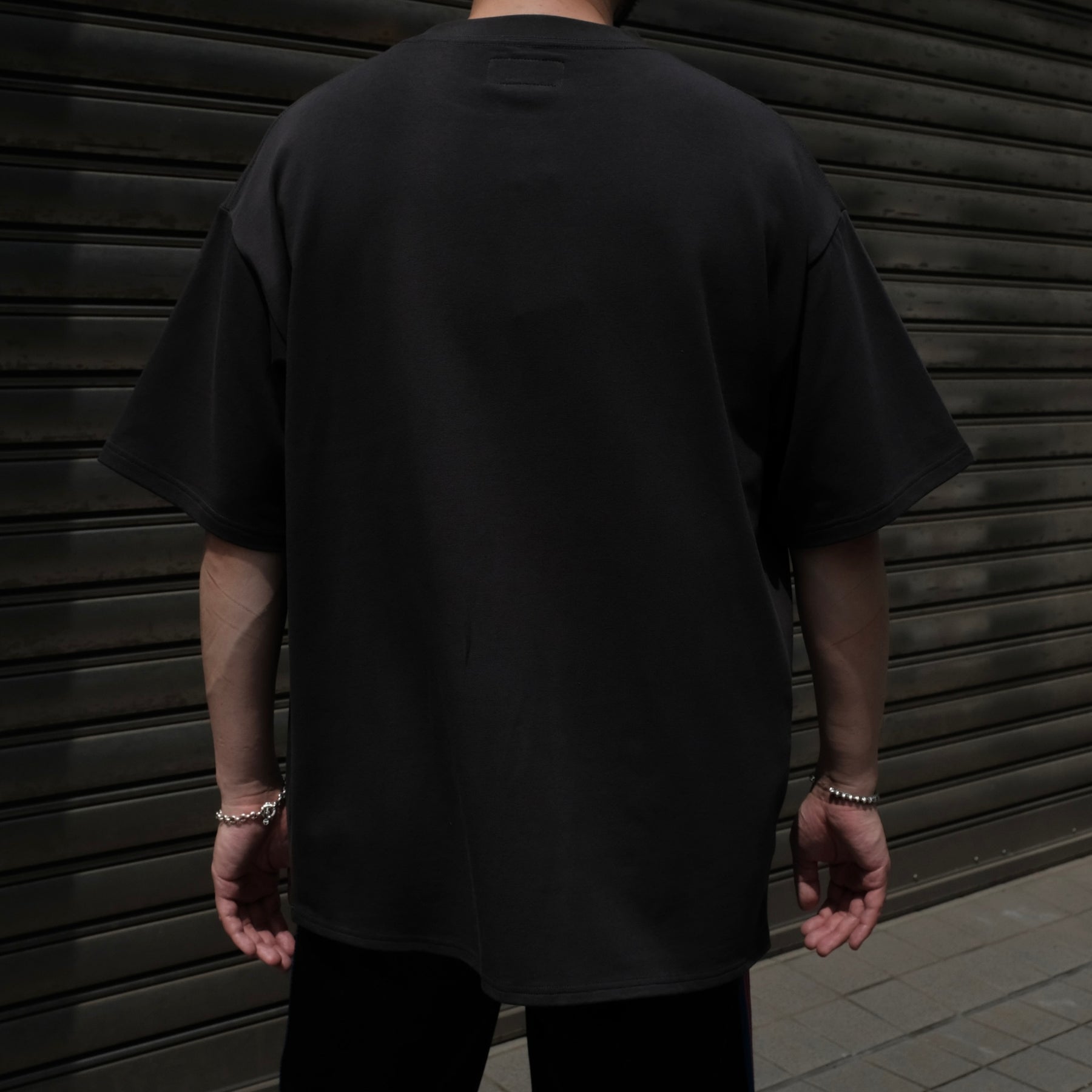 <span style="color: #f50b0b;">Last One</span> Acy / WORLD WIDE TEE L.BLACK
