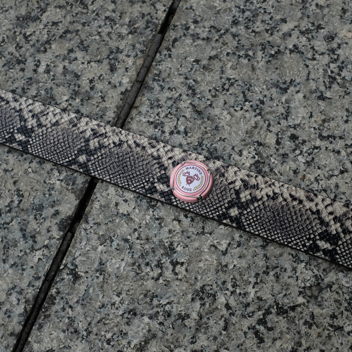 <span style="color: #f50b0b;">Last One</span> Martine Rose / CHAMPAGNE CAP CLASSIC BELT GREY