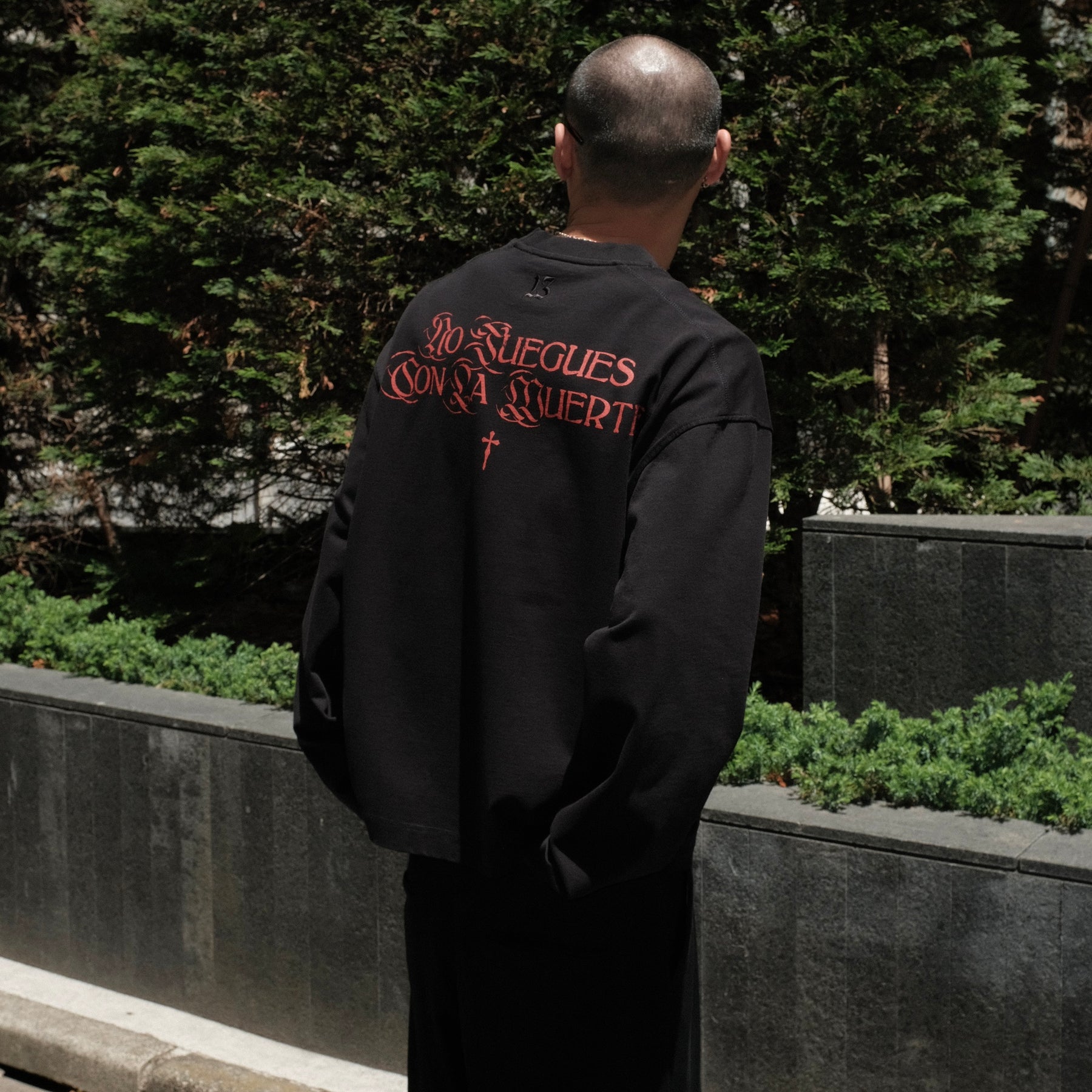 <span style="color: #f50b0b;">Last One</span>
1313 SELAH / VIRGEN MARIA LONGSLEEVE BLACK