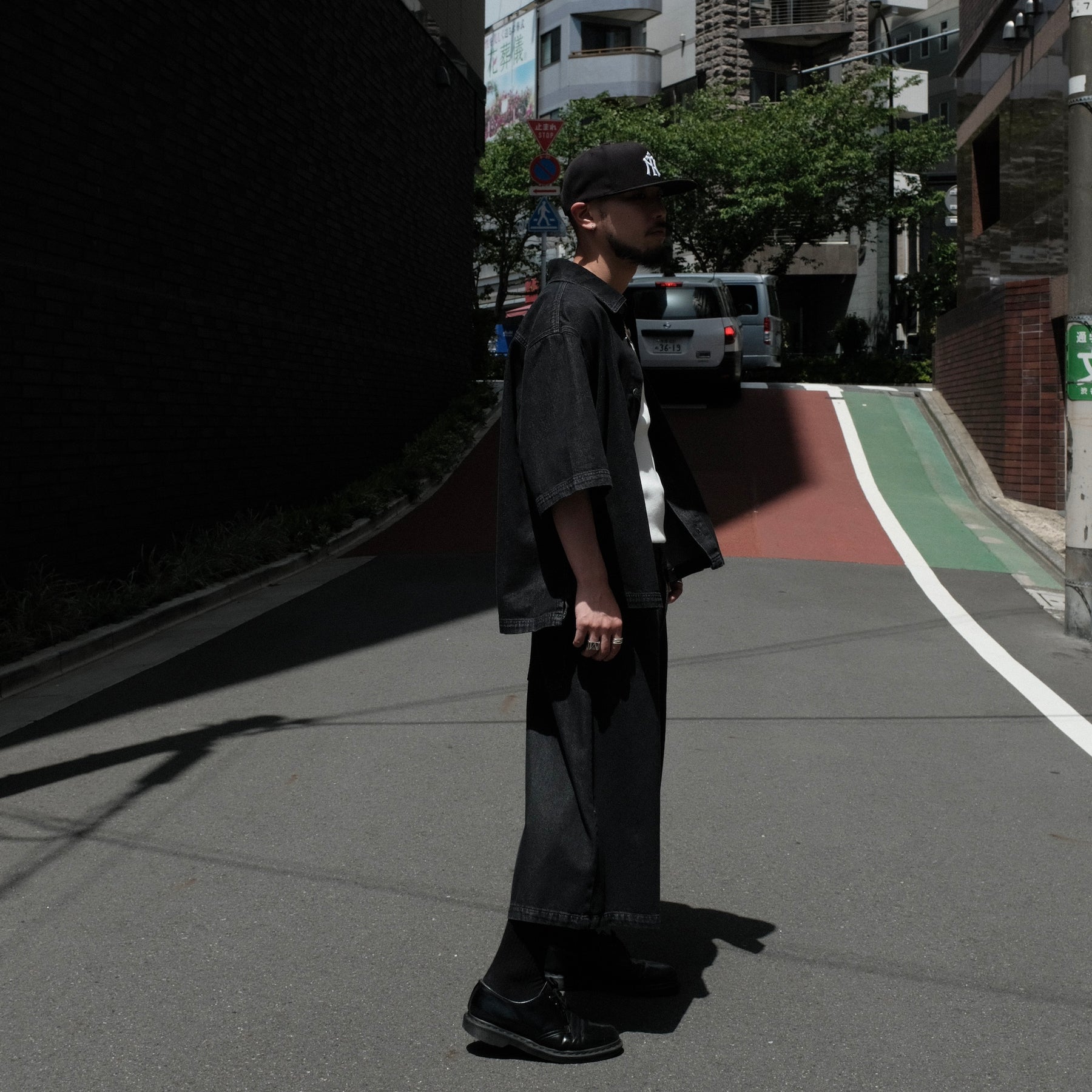 1313 SELAH / ANI DENIM SHIRT SHORTSLEEVED WASHED BLACK