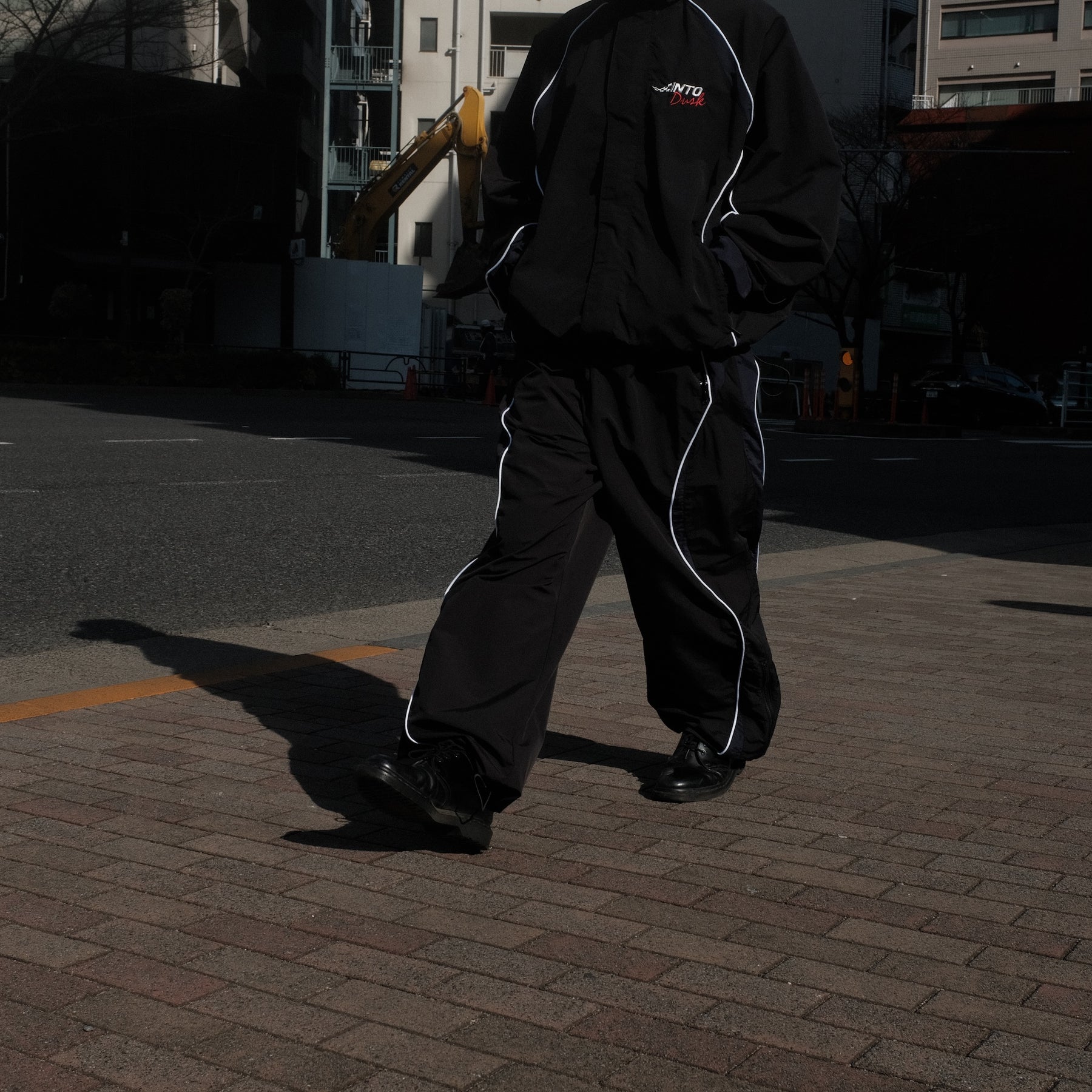 INTODUSK / PIT CREW OVER PANTS BLACK MIDNIGHT NAVY