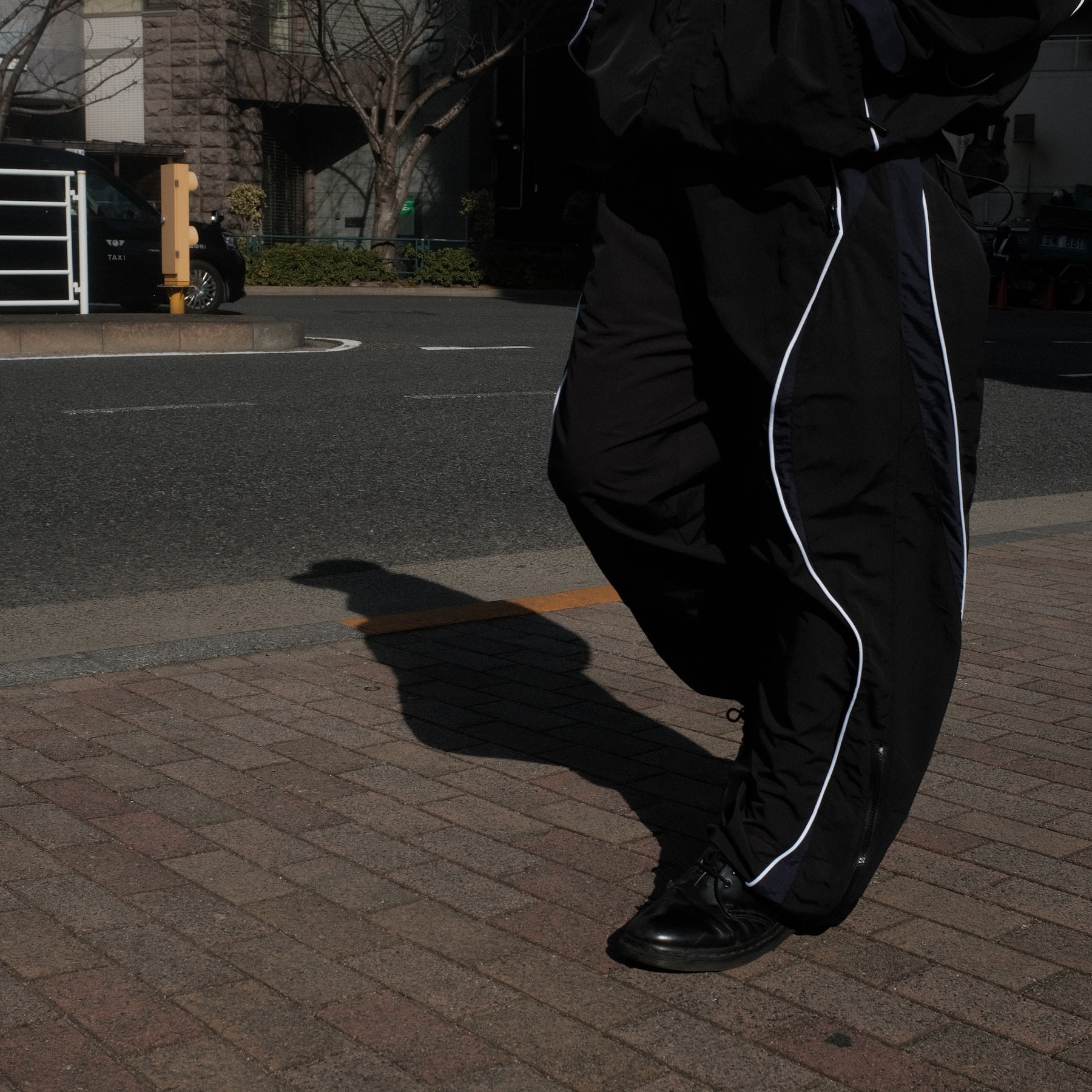 INTODUSK / PIT CREW OVER PANTS BLACK MIDNIGHT NAVY