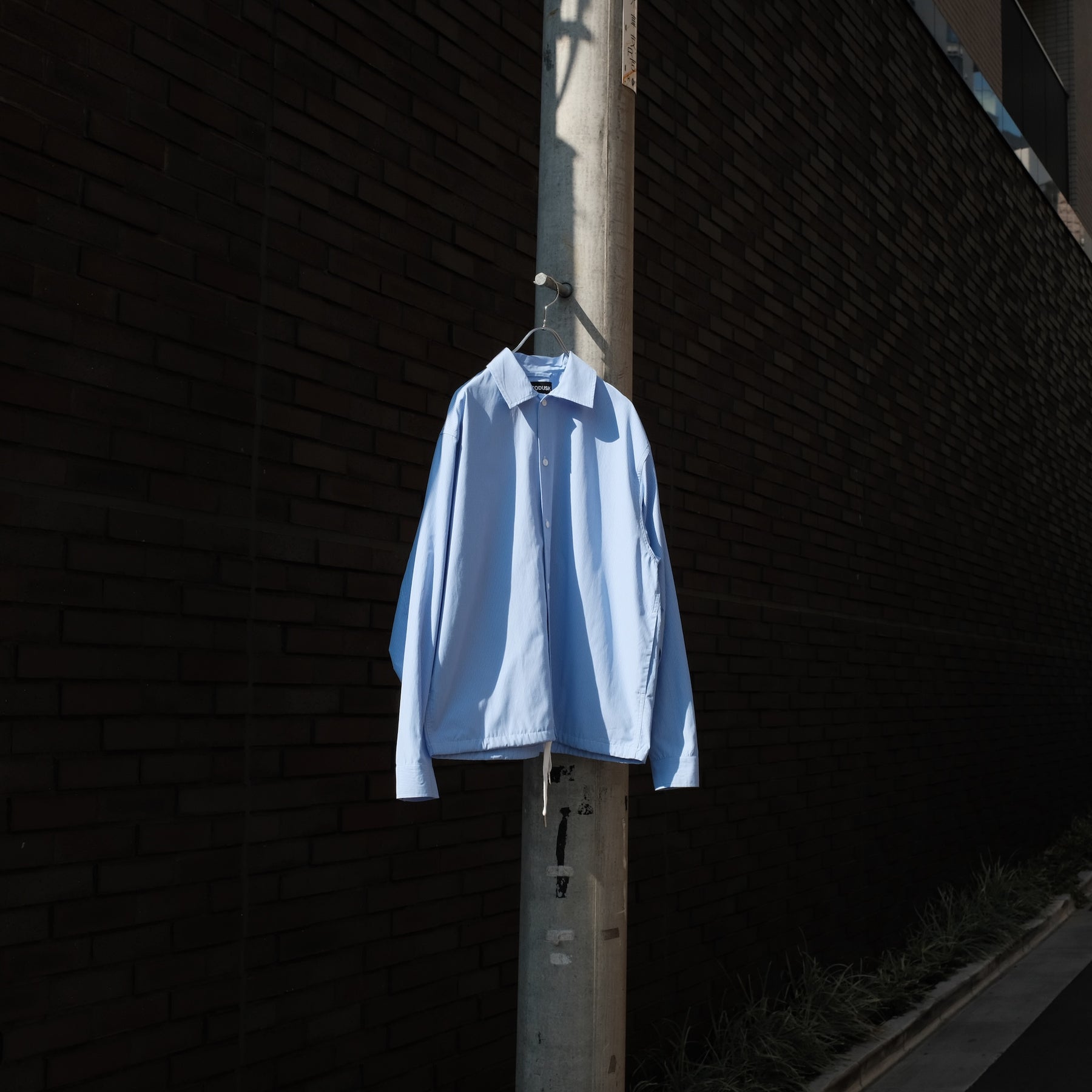 <span style="color: #f50b0b;">Last One</span> INTODUSK / STRIPE COACH JACKET BLUE STRIPE