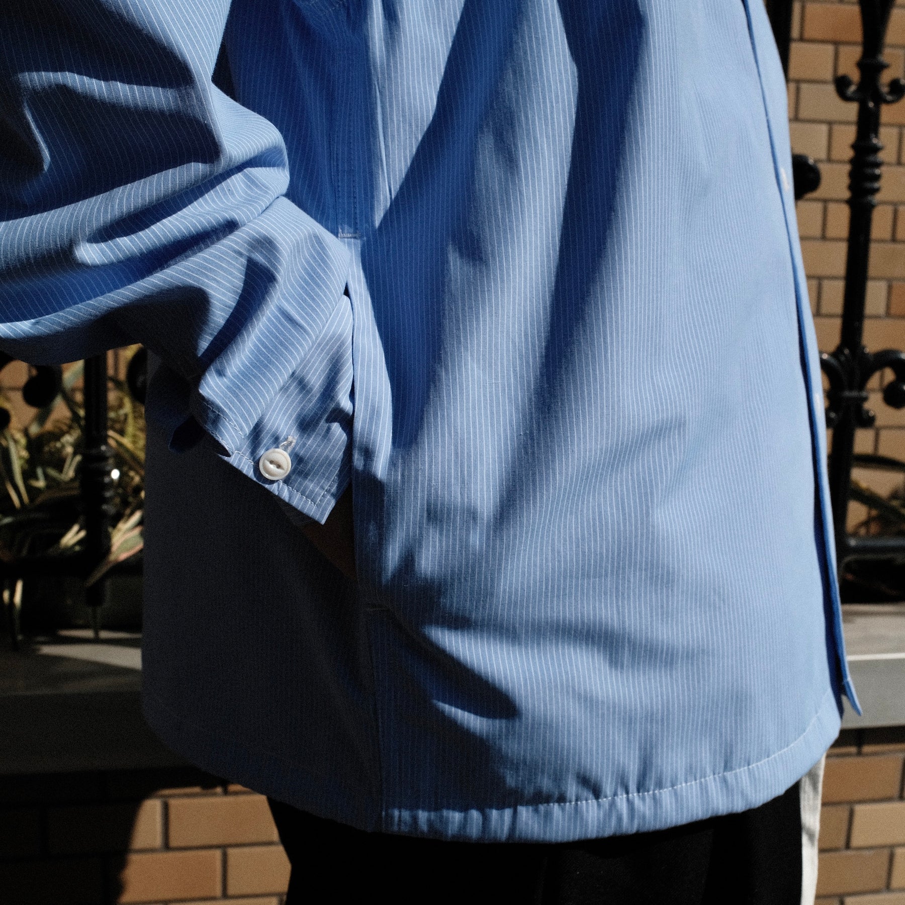 <span style="color: #f50b0b;">Last One</span> INTODUSK / STRIPE COACH JACKET BLUE STRIPE