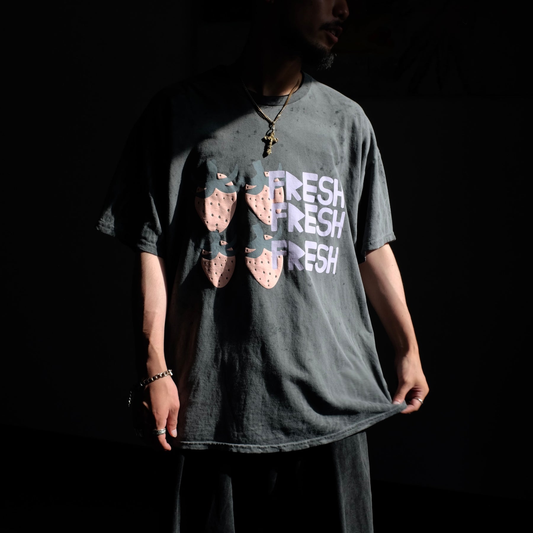 <span style="color: #ff2a00;">Last One</span> WESTFALL / FRESH MULTI BERRY T-SHIRT SS CHARCOAL