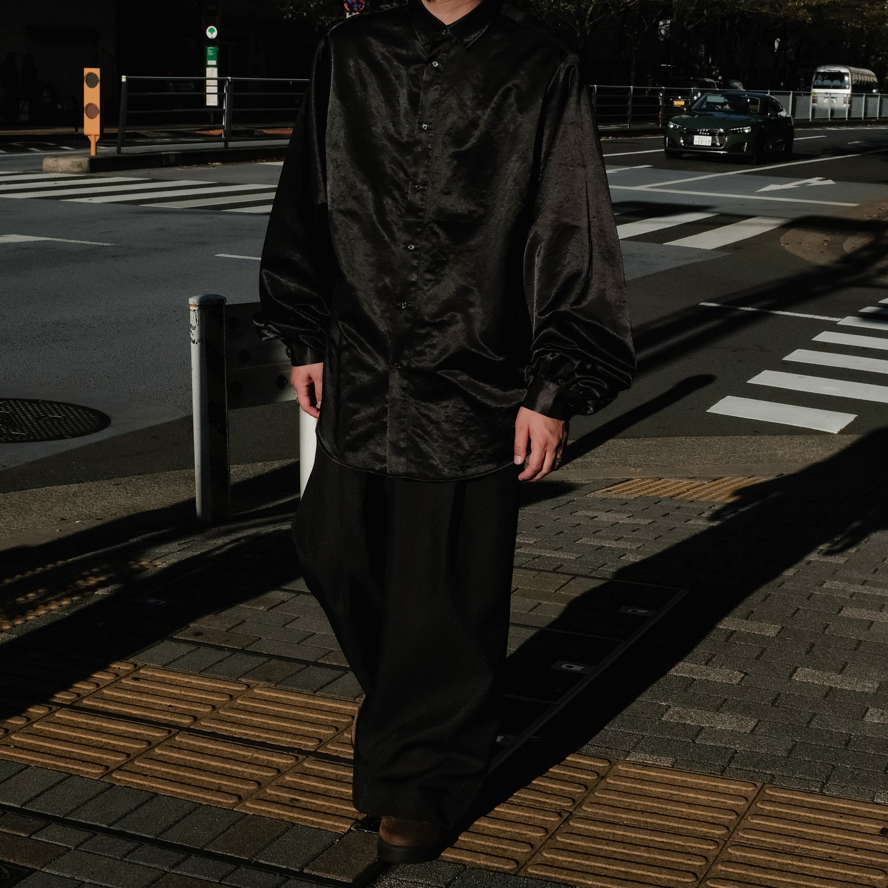 <span style="color: #ff2a00;">Last One</span> WILLY CHAVARRIA / SATIN DRESS SHIRTS BLACK