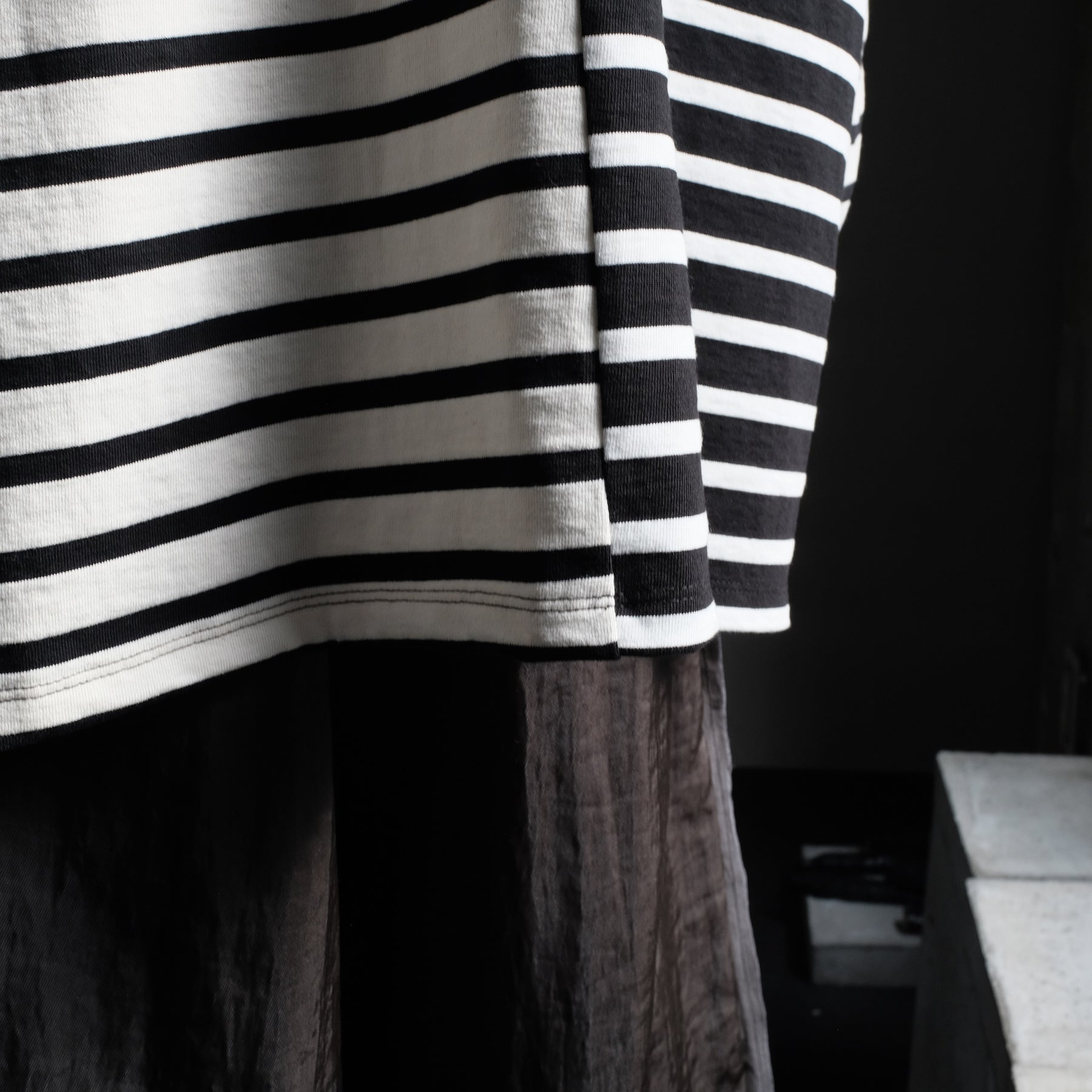 <span style="color: #ff2a00;">Last One</span> WESTFALL / PATCH STRIPE DOUBLE SHIRT LS BLACK WHITE