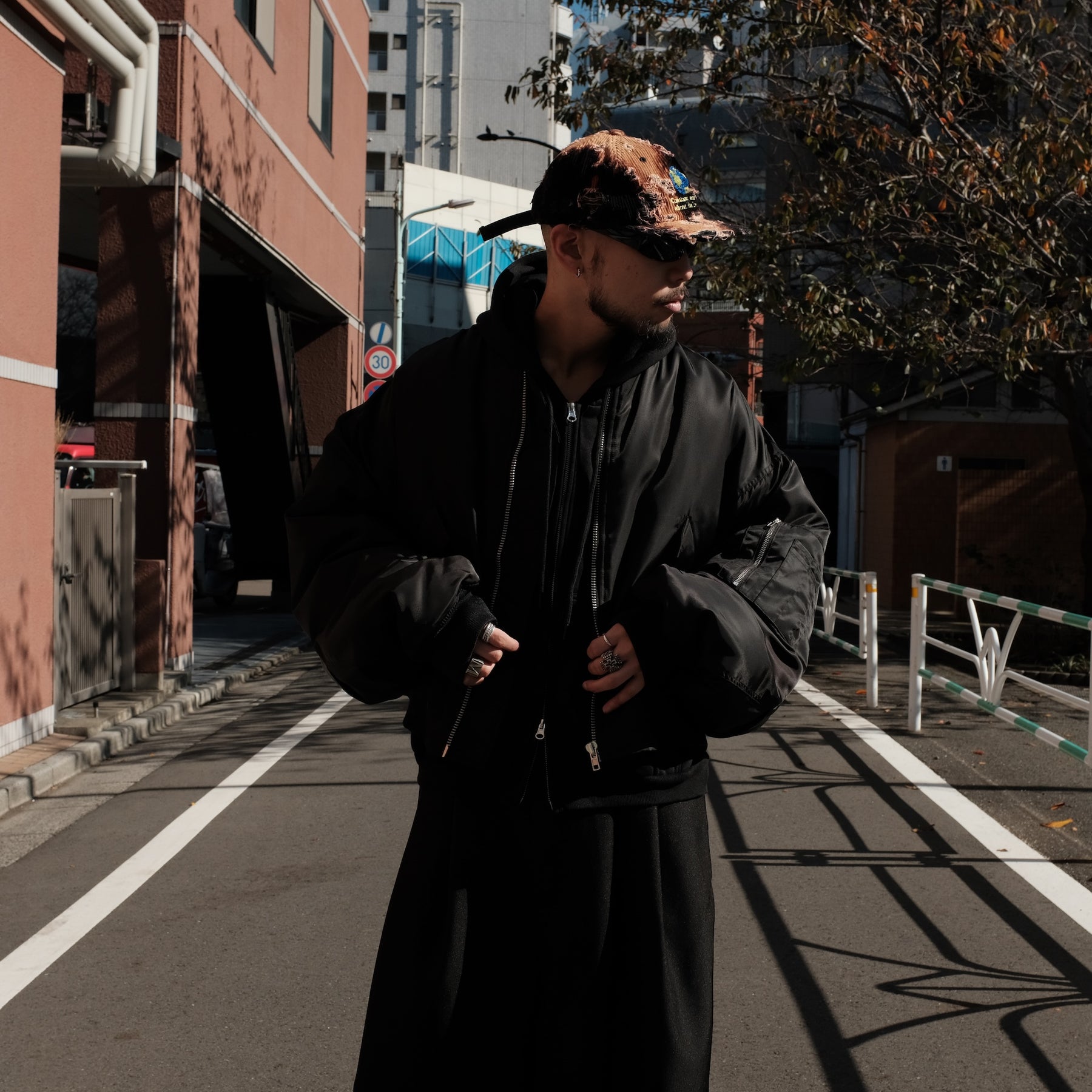【CCTB Exclusive】INTODUSK / BOMBER JACKET M