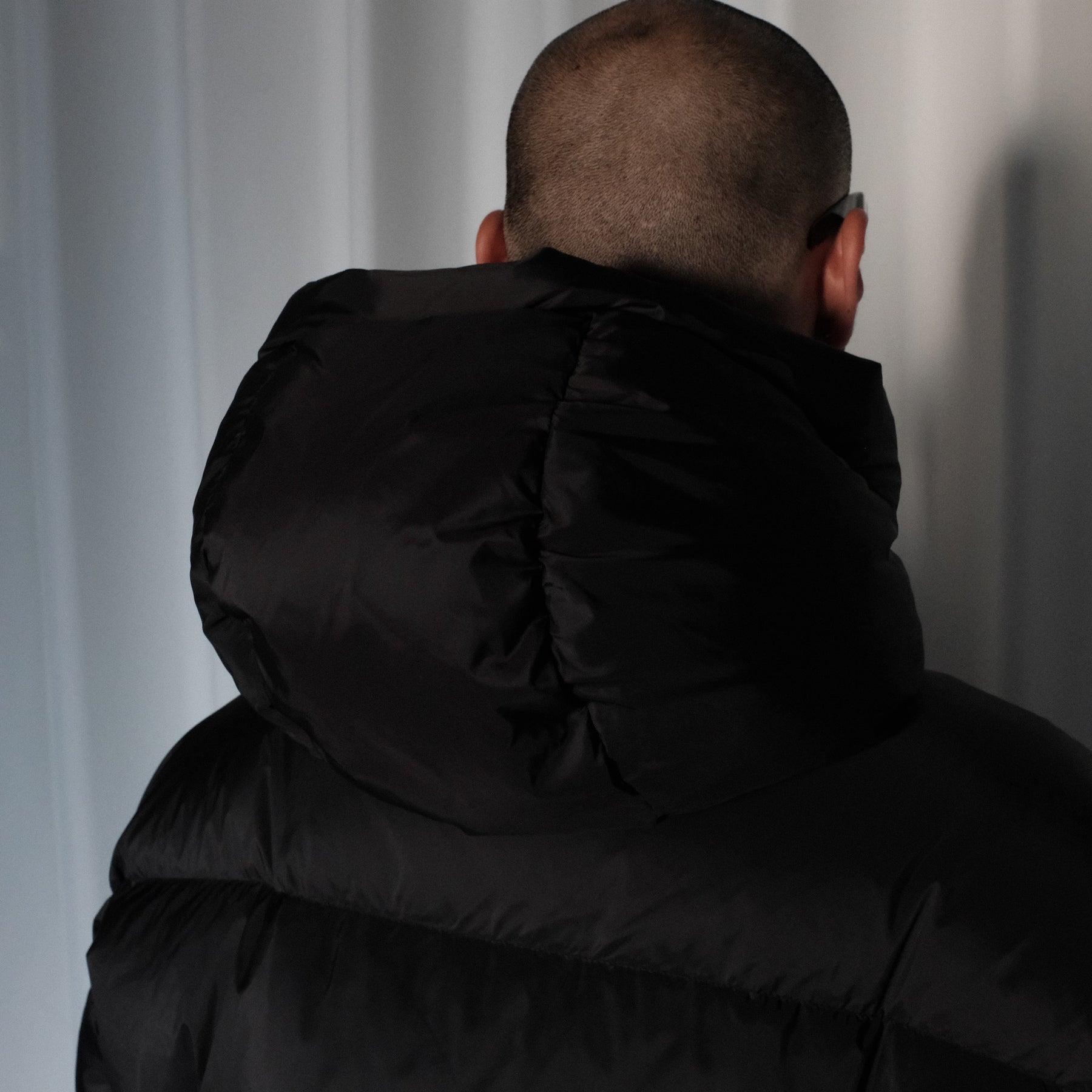 INTODUSK / DOWN JACKET BLACK