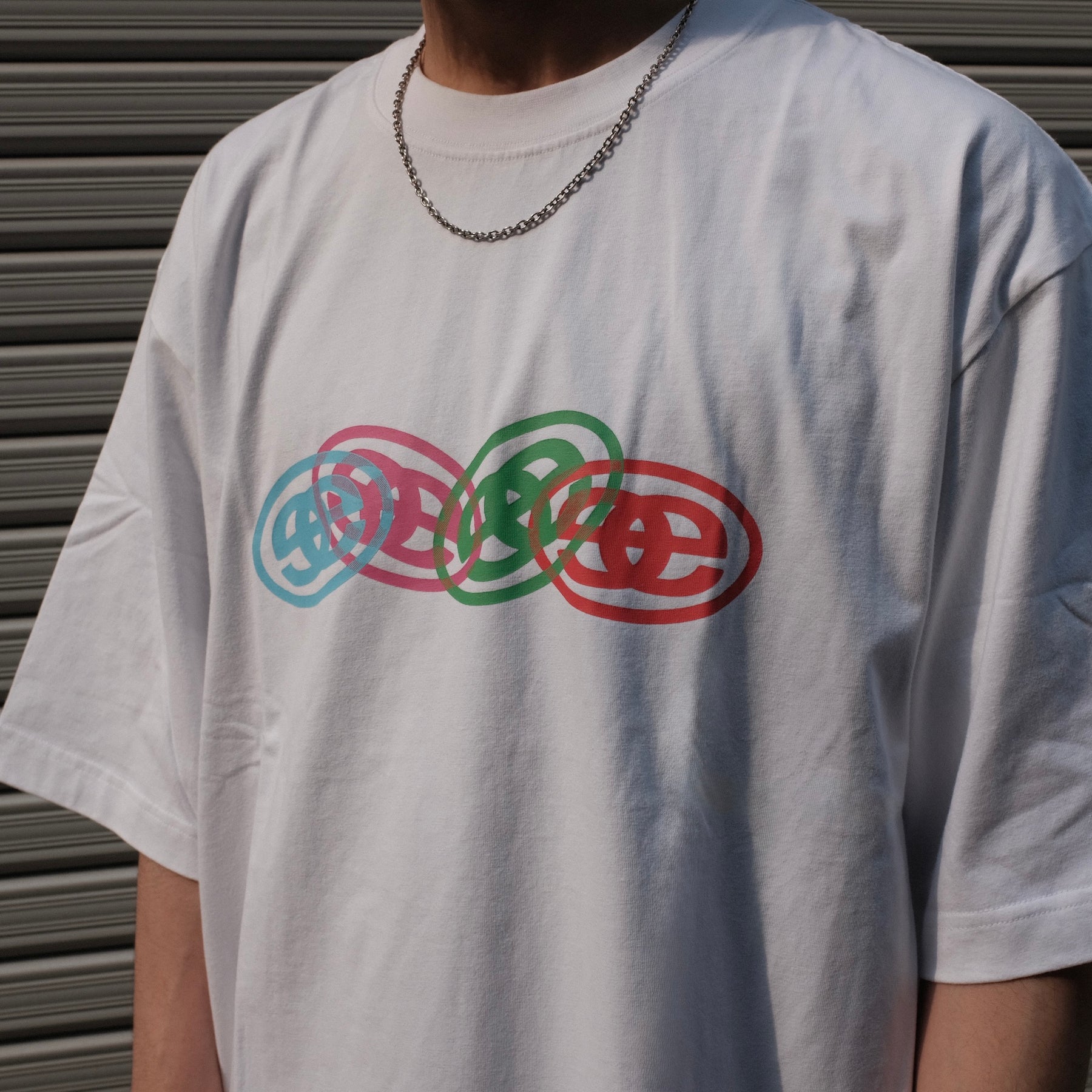 <span style="color: #f50b0b;">Last One</span> EMPORIUM / LINK LOGO T SHIRT WHITE