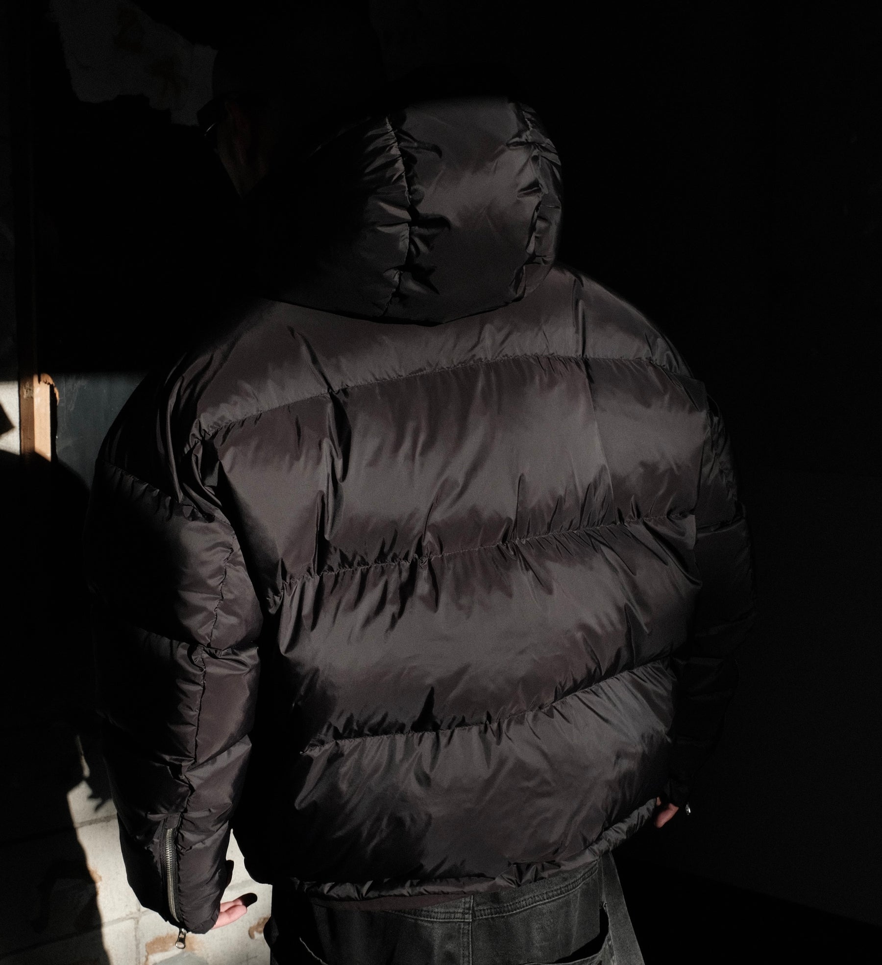INTODUSK / DOWN JACKET BLACK
