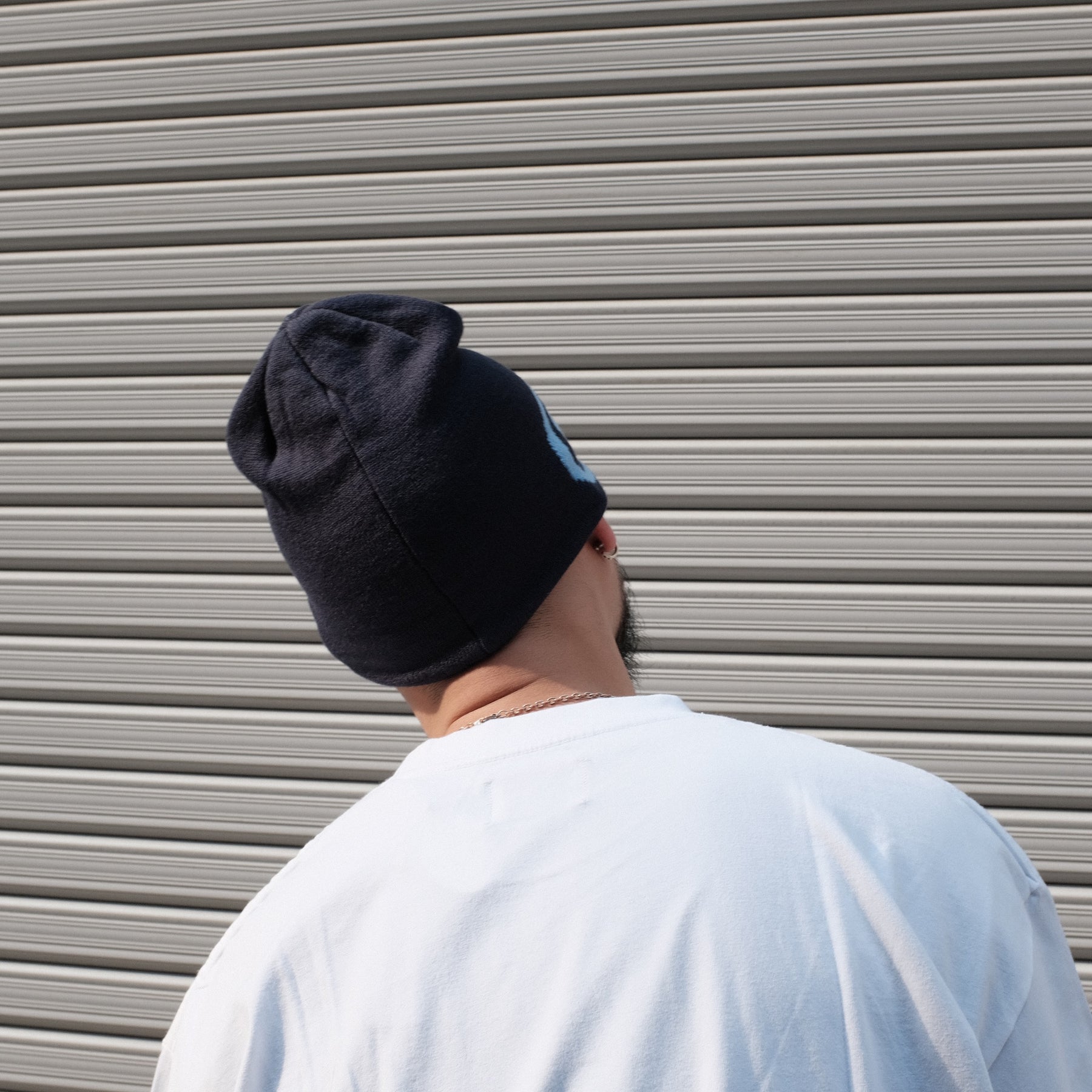 <span style="color: #f50b0b;">Last One</span> EMPORIUM / OVERLAP LOGO BEANIE NAVY