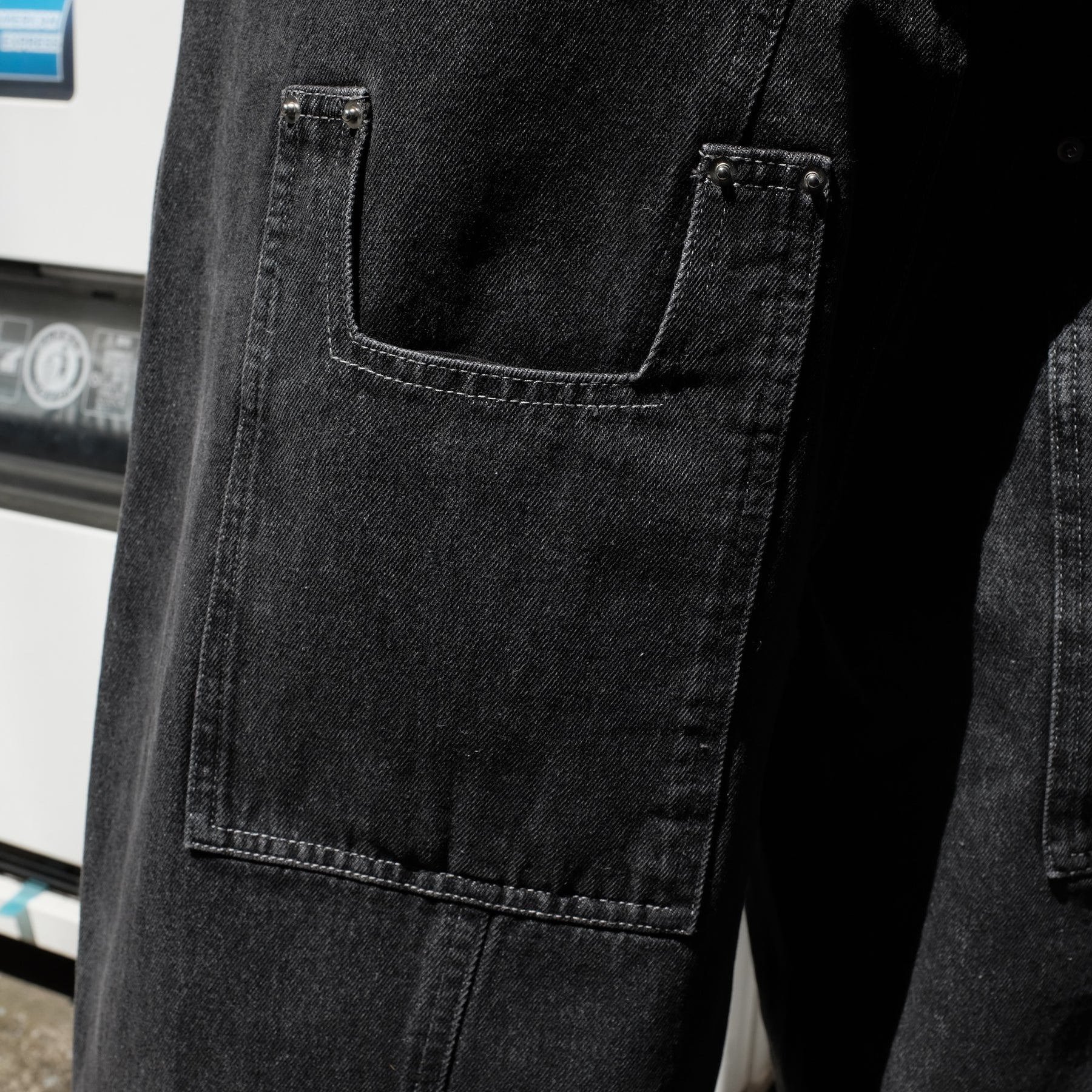 LUXENBURG / CASTLE JEAN SHORT WASHED BLACK