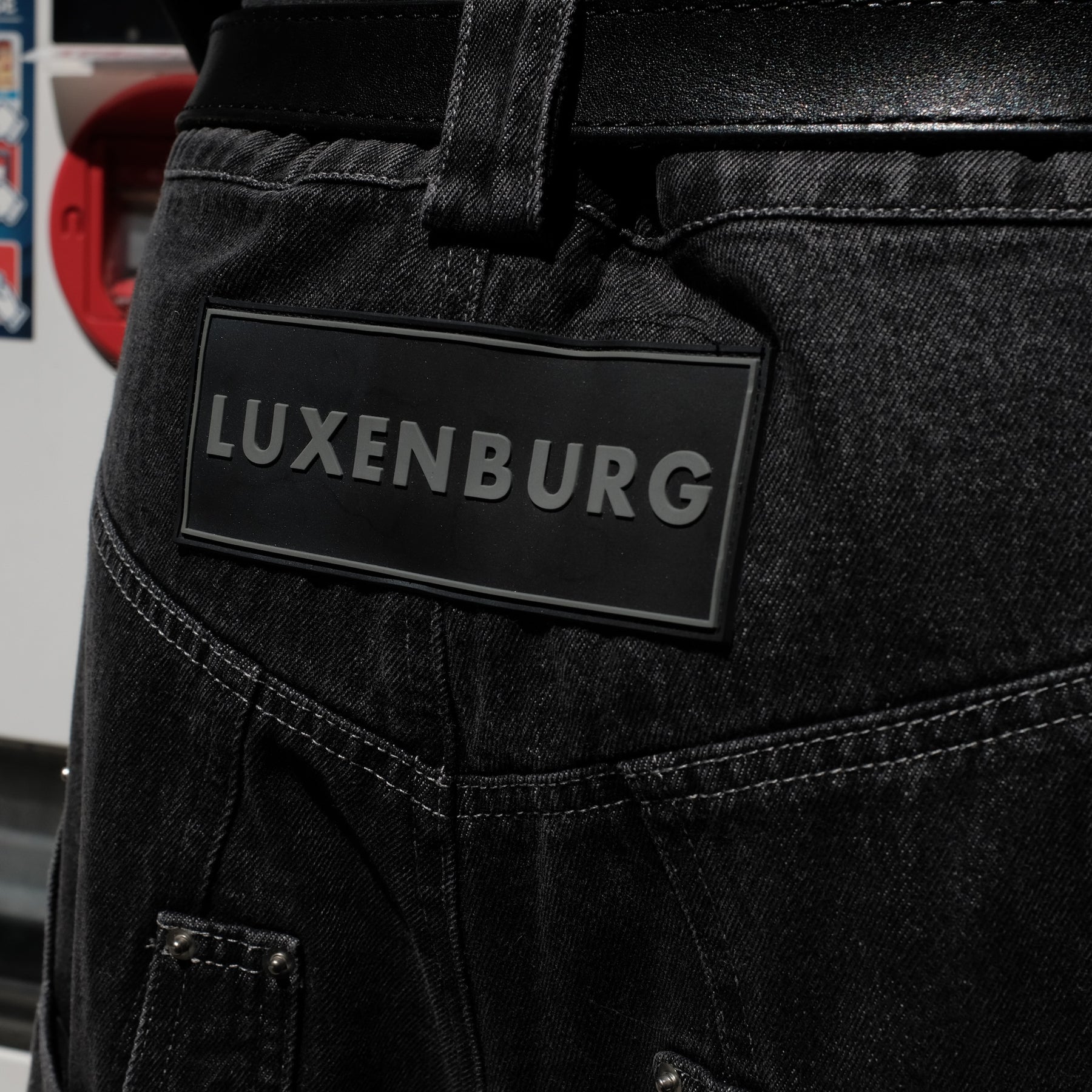 LUXENBURG / CASTLE JEAN SHORT WASHED BLACK