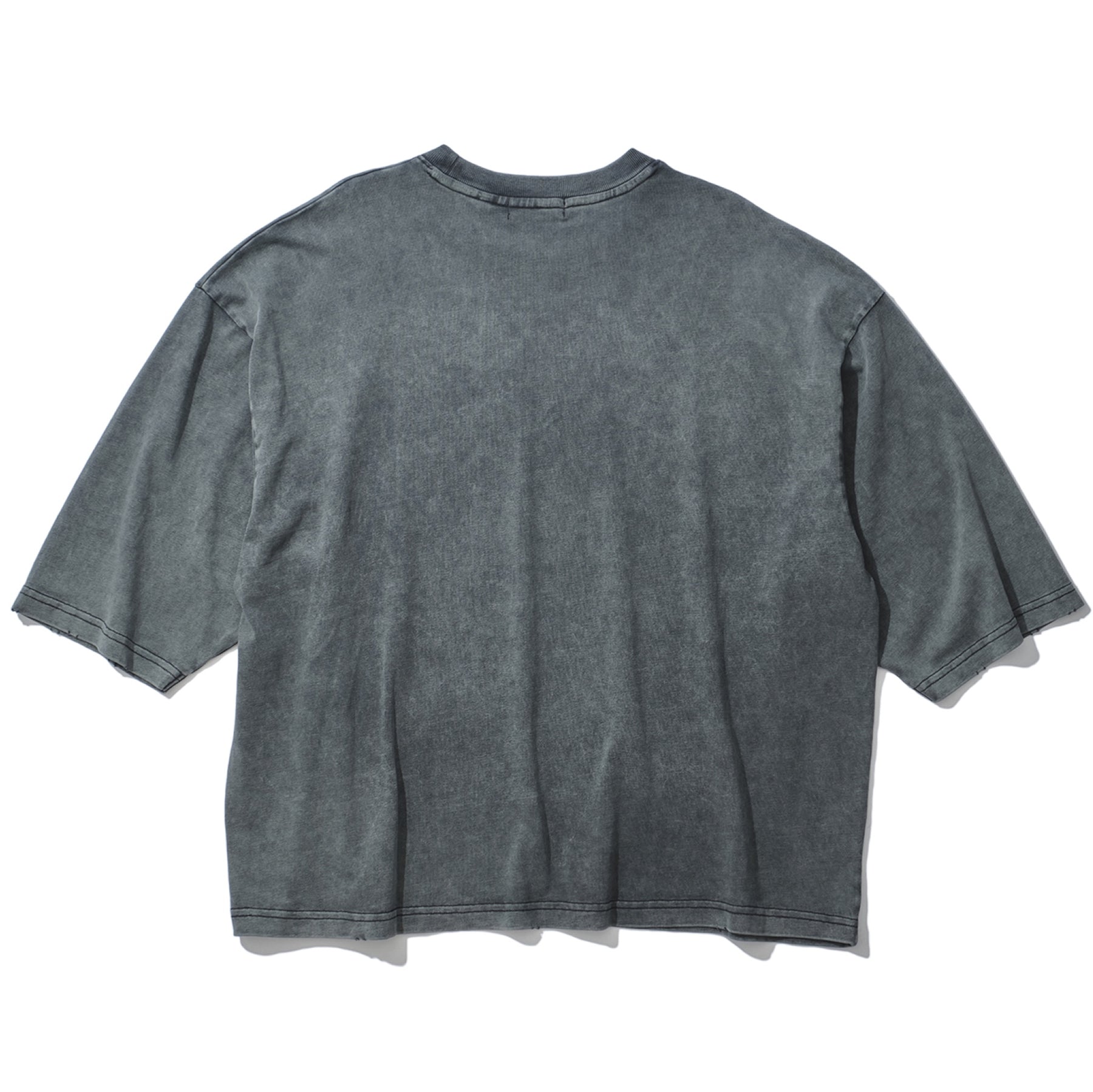 INTODUSK / OVERSIZED DAMAGE SS T WASHED BLACK ORGANIC