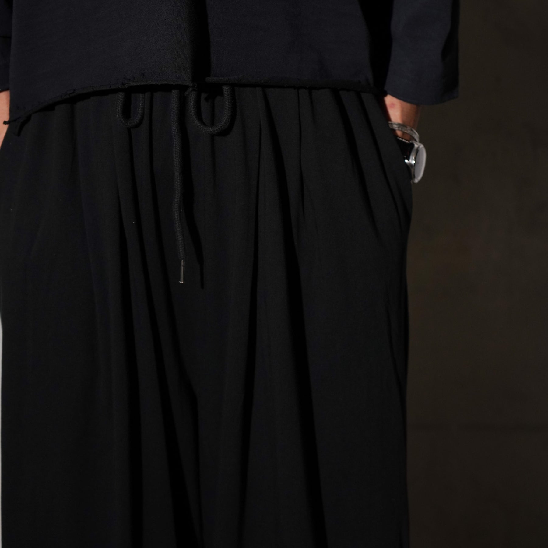 THE MAGUEY / PLEATED PANTS WASHED BLACK
