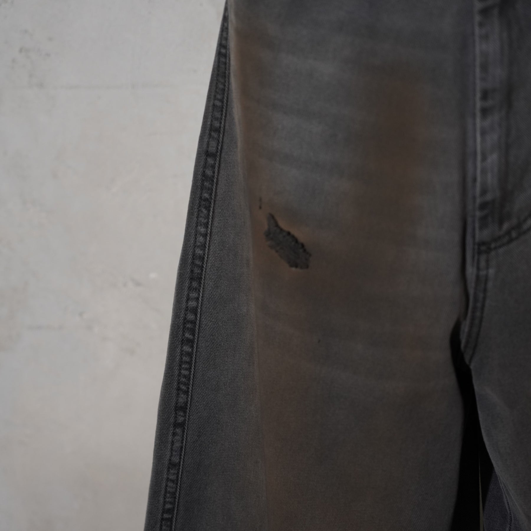 LU'U DAN / DUMPSTER DENIM JEANS DIRTY OUTCAST GREY