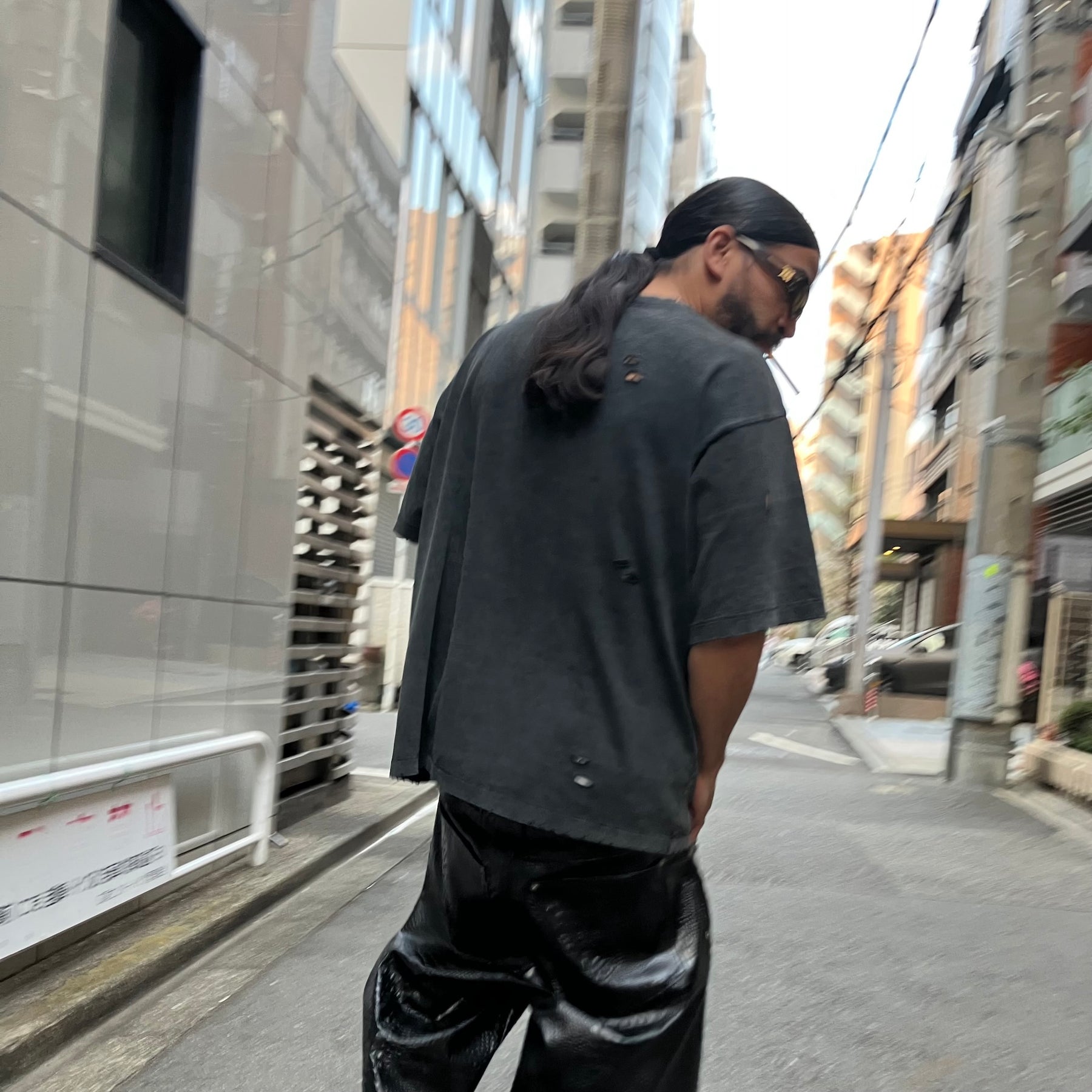 【CCTB Exclusive】INTODUSK / SCARY LOGO SS T WASHED BLACK