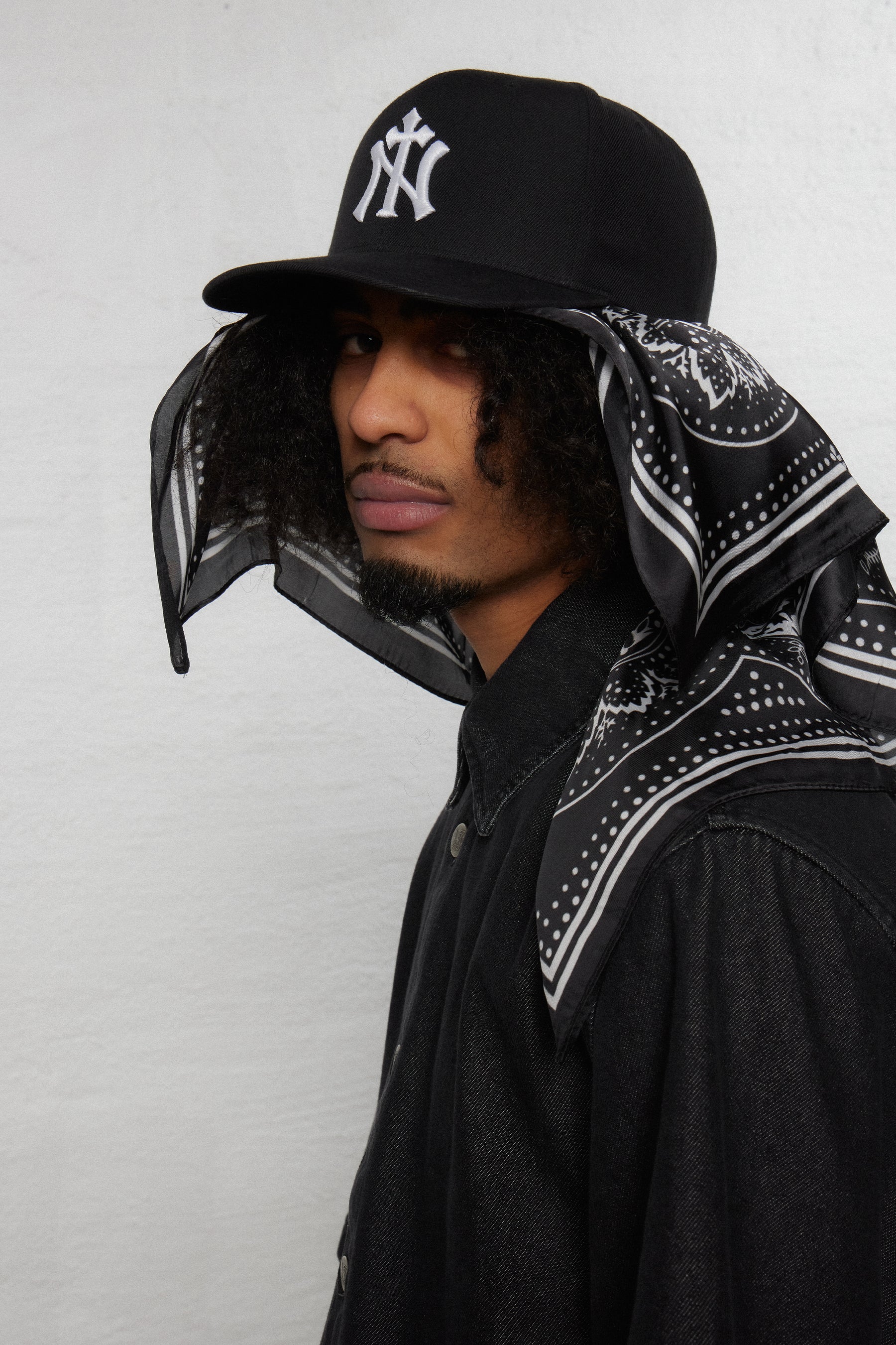 1313 SELAH / ANI DENIM SHIRT SHORTSLEEVED WASHED BLACK