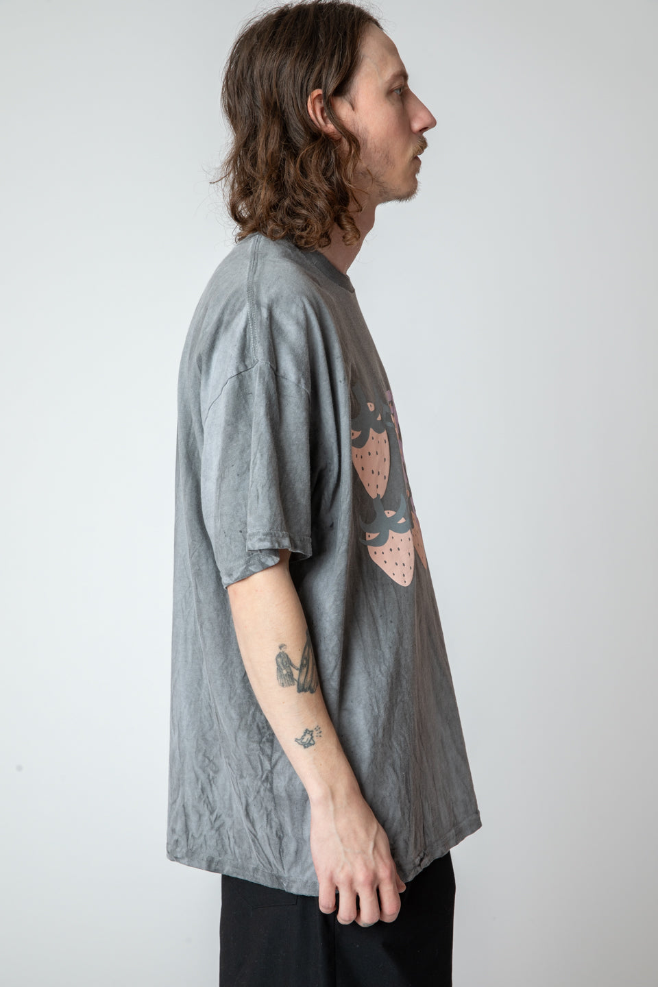<span style="color: #ff2a00;">Last One</span> WESTFALL / FRESH MULTI BERRY T-SHIRT SS CHARCOAL
