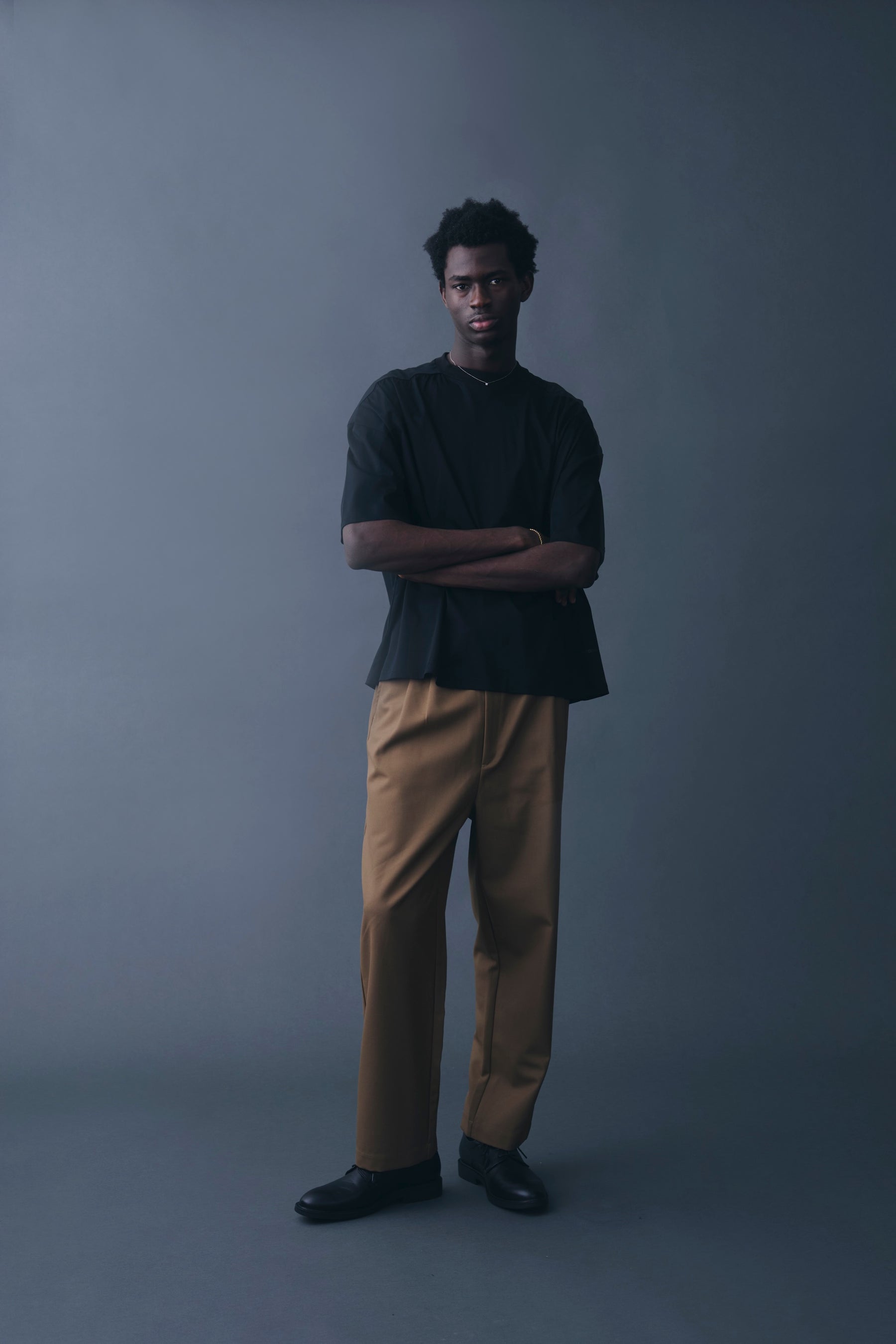<span style="color: #f50b0b;">Last One</span> INTODUSK / CIGARETTE PLEAT TROUSER BROWN