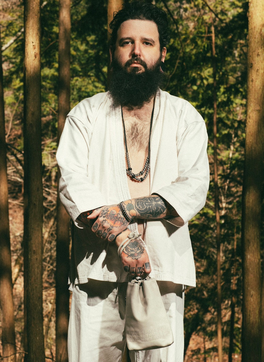 <span style="color: #f50b0b;">Last One</span> yorozu / LSBN NECKLES BLACK