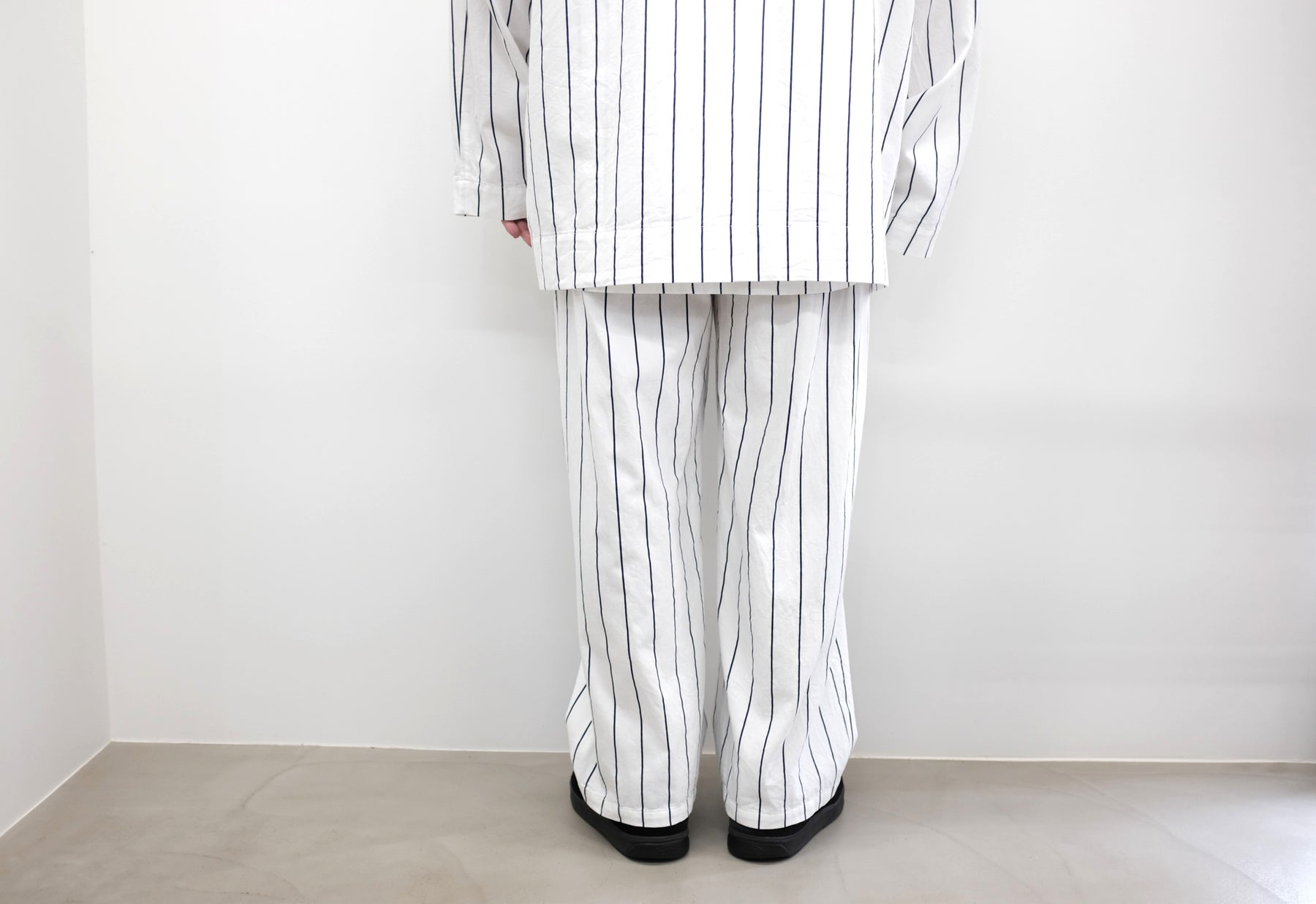 <span style="color: #f50b0b;">Last One</span> WILLY CHAVARRIA / GONZALES TROUSER WHITE
