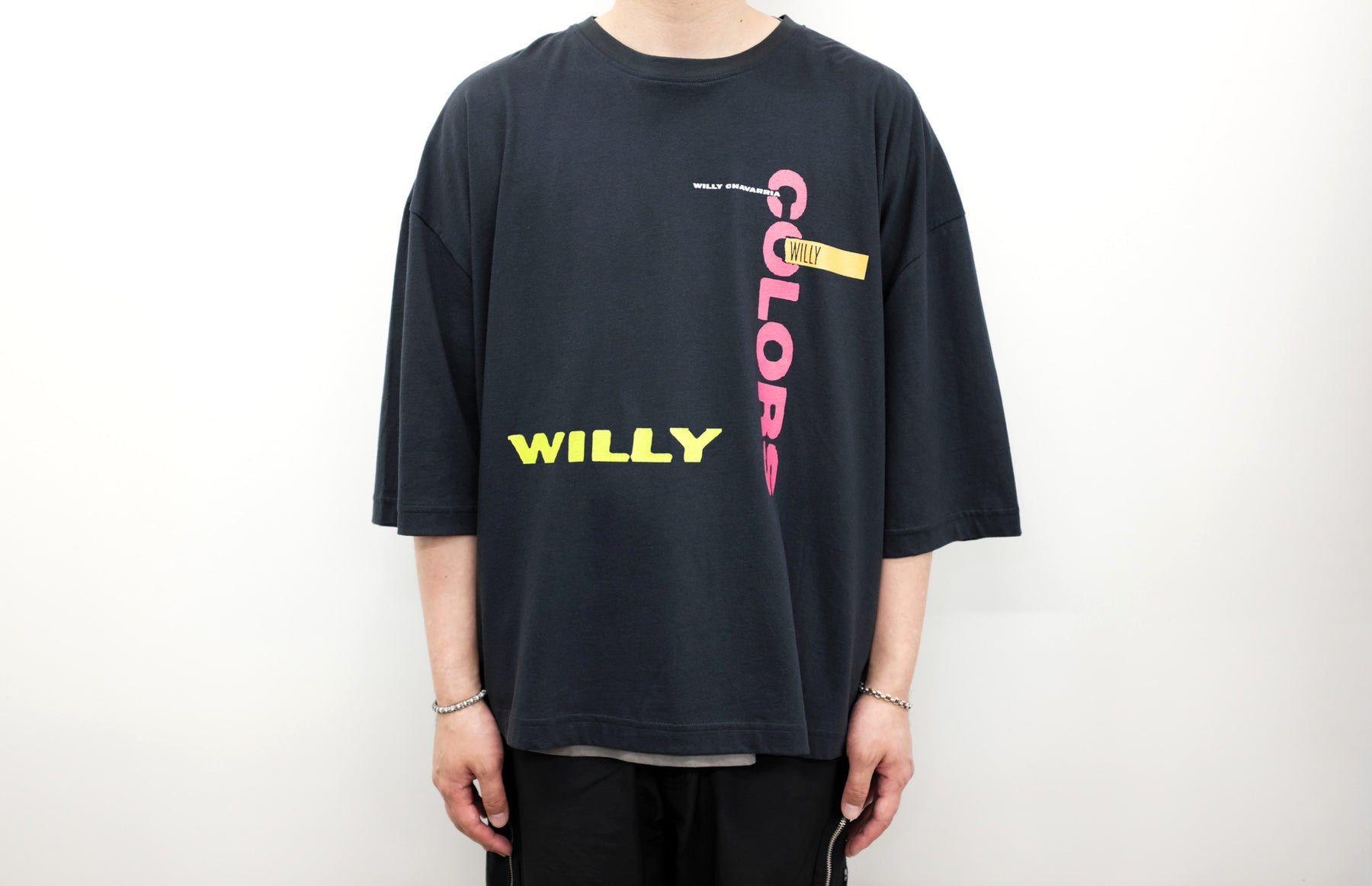 WILLY CHAVARRIA / COLORS T BLACK